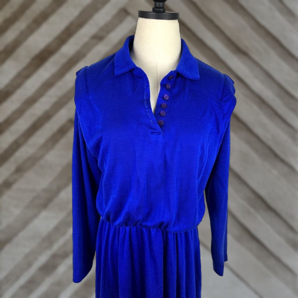 Vintage VINTAGE Walden Classics Shirt Dress Womens M Blue 80s Button Front Pockets Long Sleeve Knit Vintage Size M / US 6-8 / IT 42-44 - 1 Thumbnail