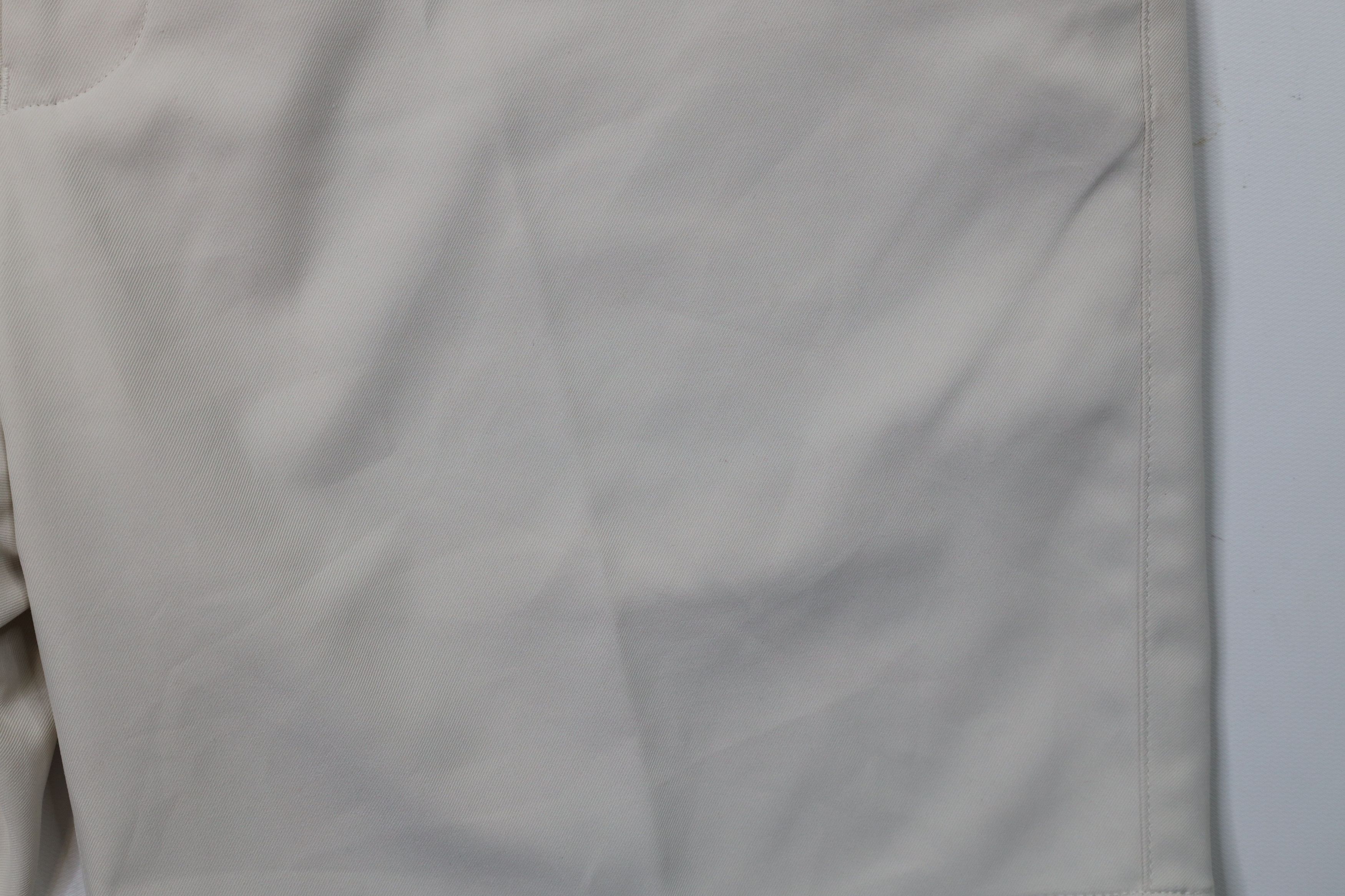 Peter Millar × Vintage Peter Millar Front Tech Above Knee Golf Golfing Chino Shorts Size US 36 / EU 52 - 6 Thumbnail