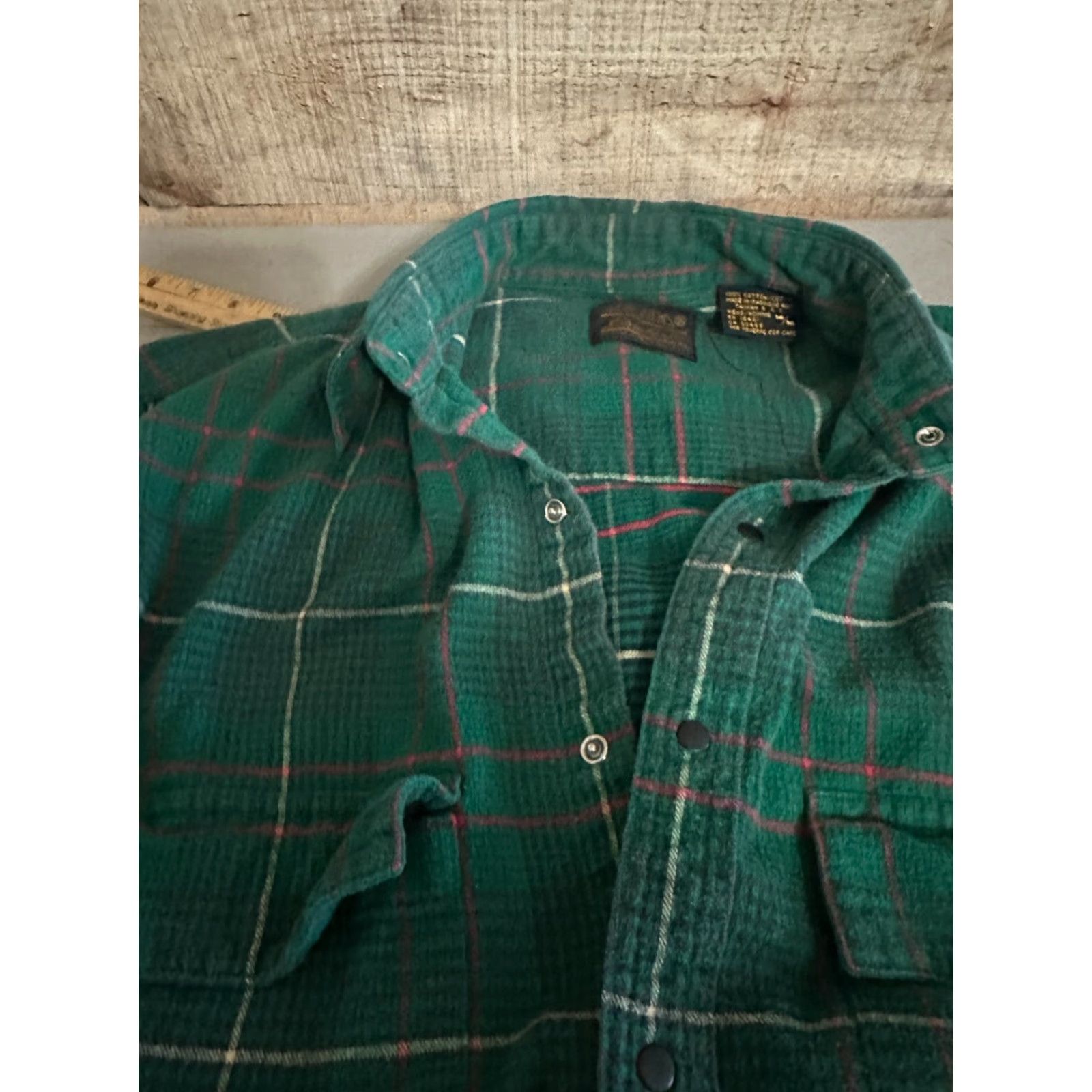 Eddie Bauer Eddie Bauer Mens Shirt Medium Green Plaid Pocketed Long Sleeve Cotton Flannel Shirt Size US M / EU 48-50 / 2 - 4 Thumbnail