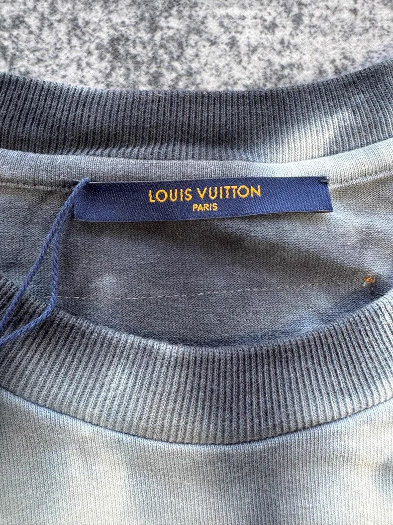 Louis Vuitton Louis Vuitton Tie-dyed monogrammed short sleeve Size US L / EU 52-54 / 3 - 3 Thumbnail