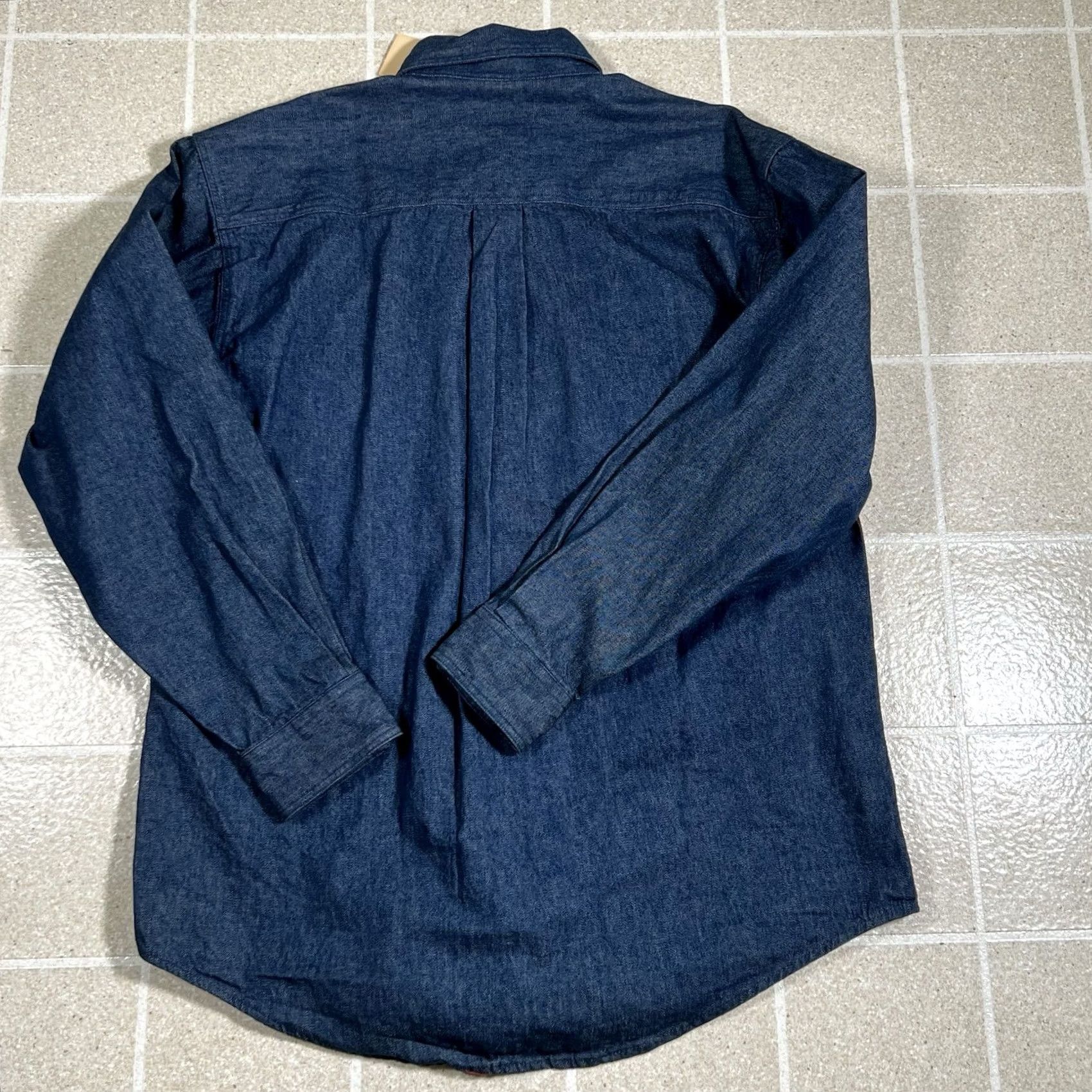 Vintage VINTAGE St. John's Bay Denim Corduroy Button-Down Shirt Mens M Red Size US M / EU 48-50 / 2 - 5 Thumbnail