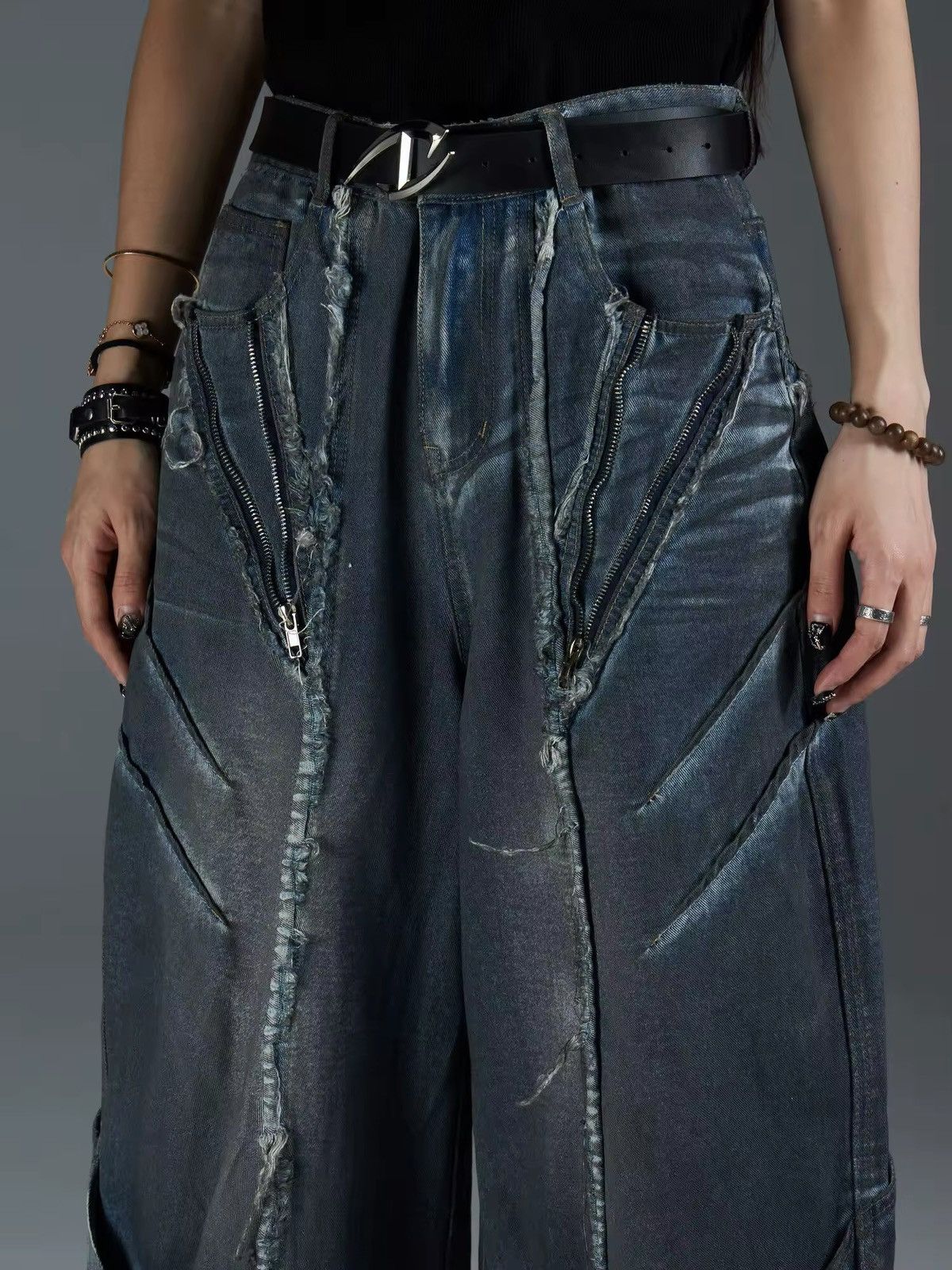 Designer × Jean Distressed Washed Deconstructed Patchwork Jeans y2k Pants Size US 28 / EU 44 - 6 Thumbnail