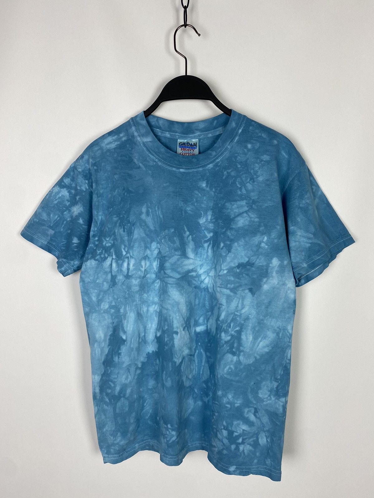 Vintage 1990’s Vintage Gildan Indigo Blue Tie Dye Blank Te Size US S / EU 44-46 / 1 - 1 Thumbnail