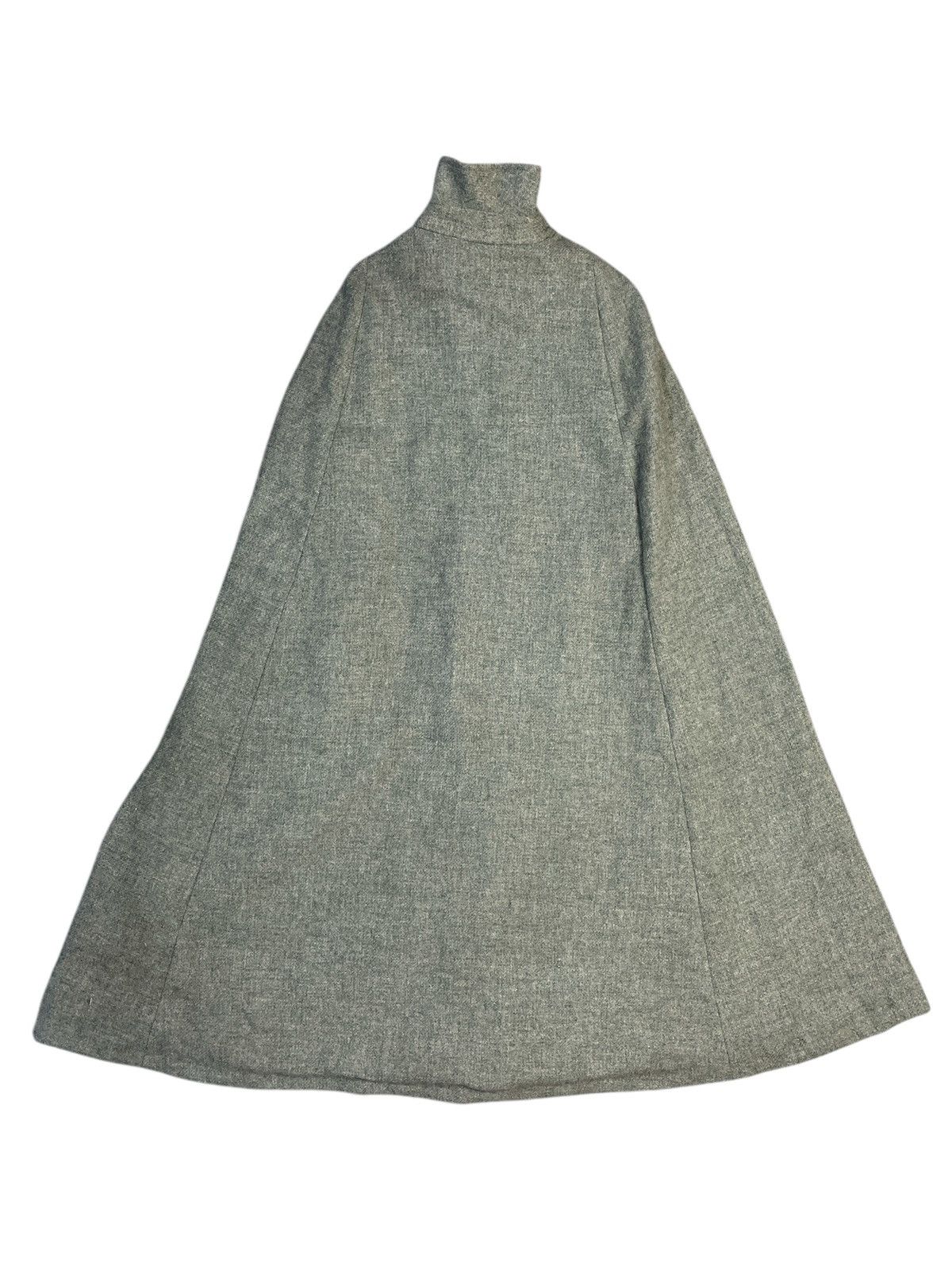 Burberry Burberry England Wool Poncho Cape Coat Size US L / EU 52-54 / 3 - 4 Thumbnail