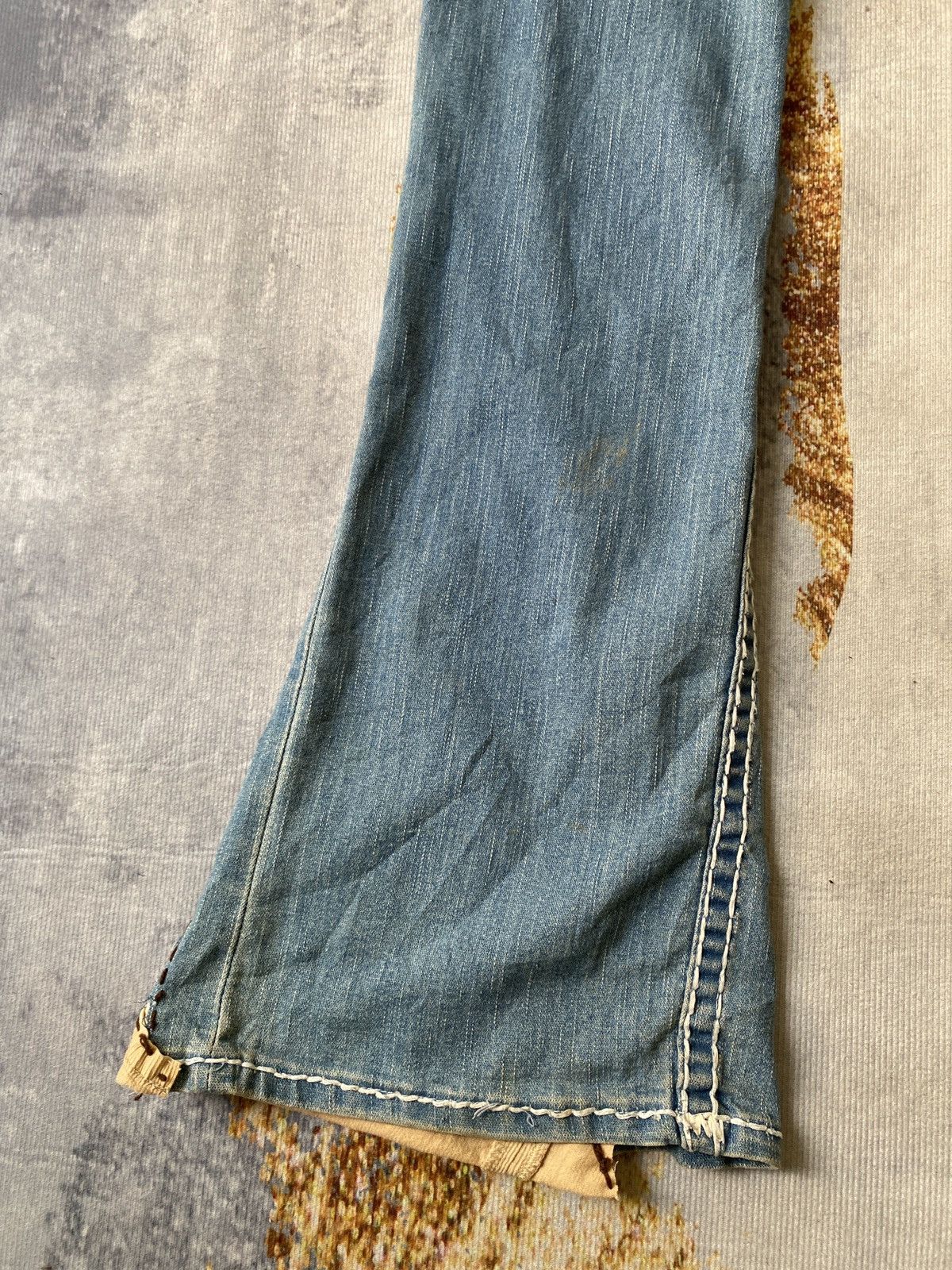 True Religion True Religion Remake Super Flare Low Rise Jeans Size US 28 / EU 44 - 15 Thumbnail