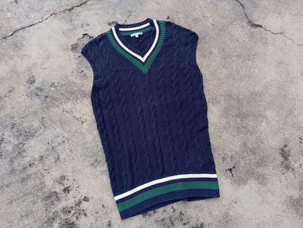 JW Anderson × Uniqlo JW Anderson UT Knitwear sweater 📚 Size US M / EU 48-50 / 2 - 4 Thumbnail