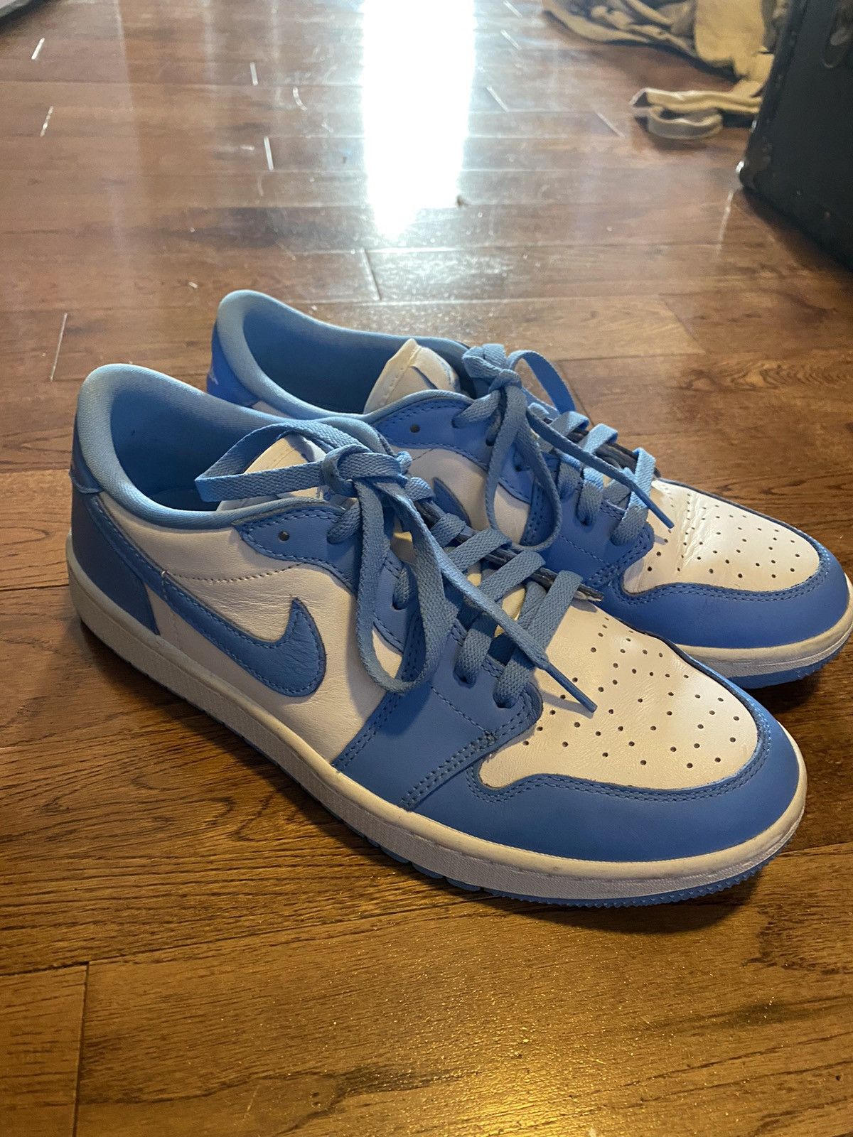 Jordan Brand × Nike Jordan 1 Retro UNC Golf Lows - Size 9.5 Size US 9.5 / EU 42-43 - 1 Thumbnail