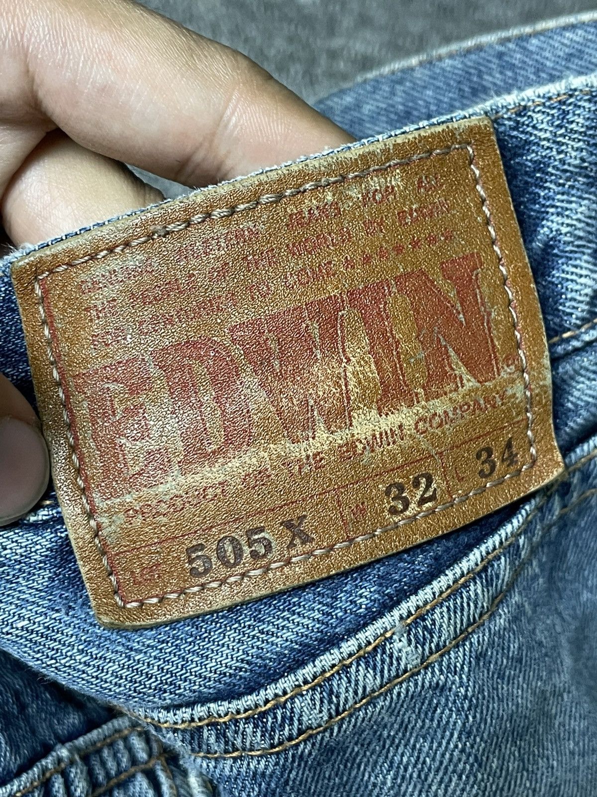 Edwin Vintage EDWIN Selvedge Distressed Jeans (83) Size US 32 / EU 48 - 13 Thumbnail