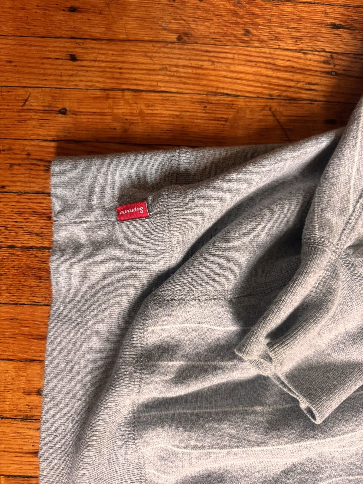 Supreme Supreme Pinstripe Crewneck Size US M / EU 48-50 / 2 - 3 Thumbnail