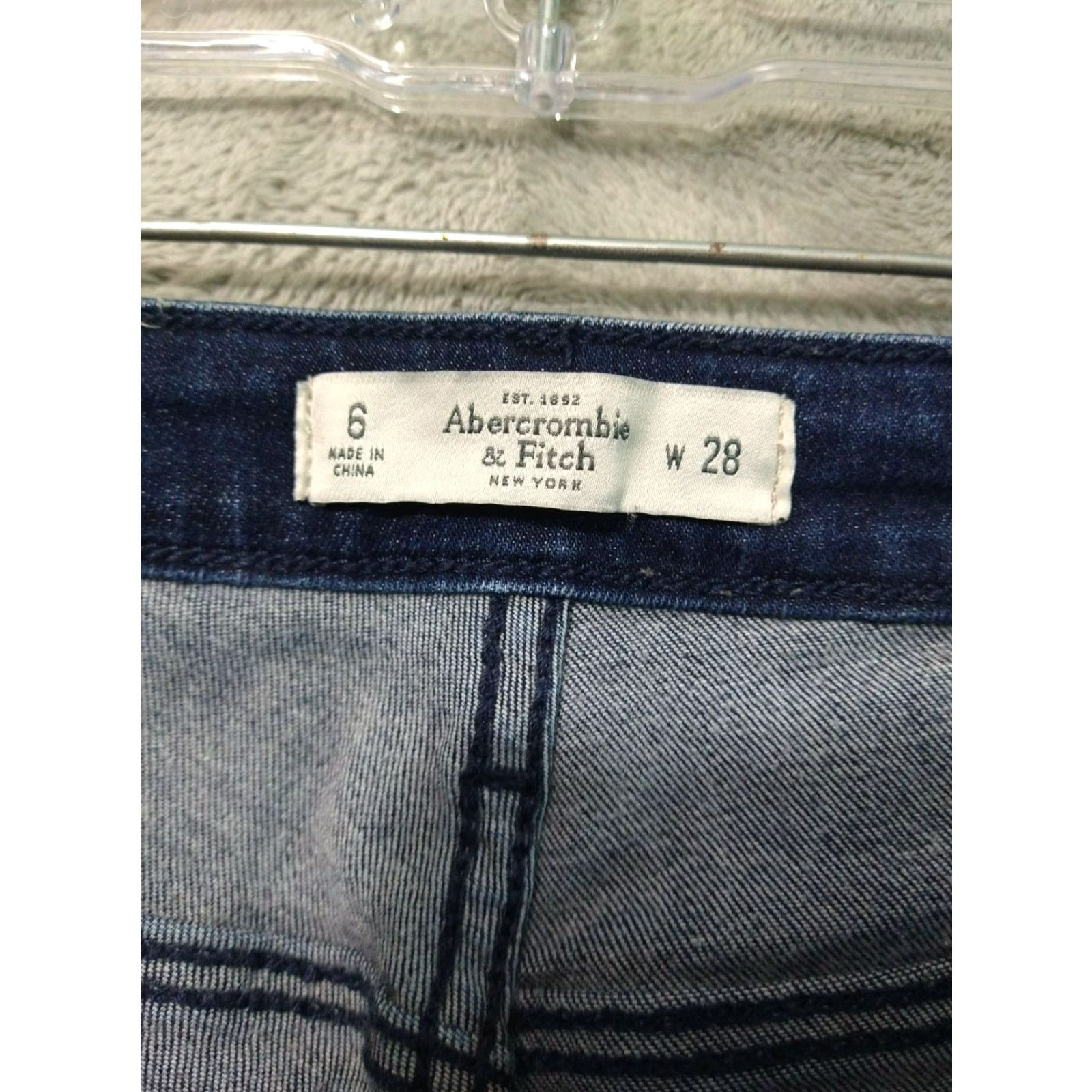 Vintage Abercrombie Jeans Womens 6 Blue Denim Skinny Distressed Ankle Zip Stretch Size 28" / US 6 / IT 42 - 7 Thumbnail