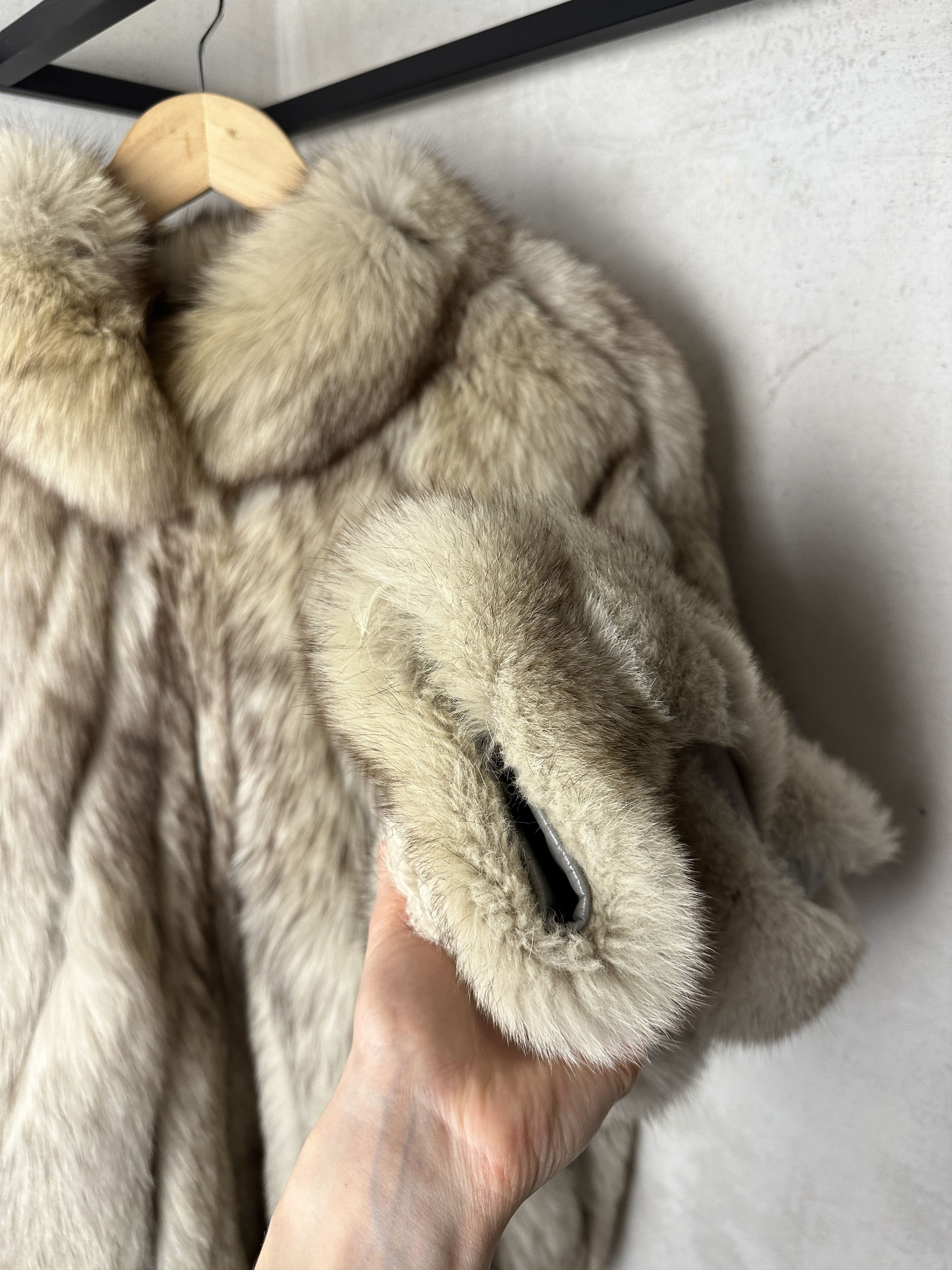 Sagafurs Saga Fox Arctic Fox Fur Coat Size M / US 6-8 / IT 42-44 - 5 Thumbnail