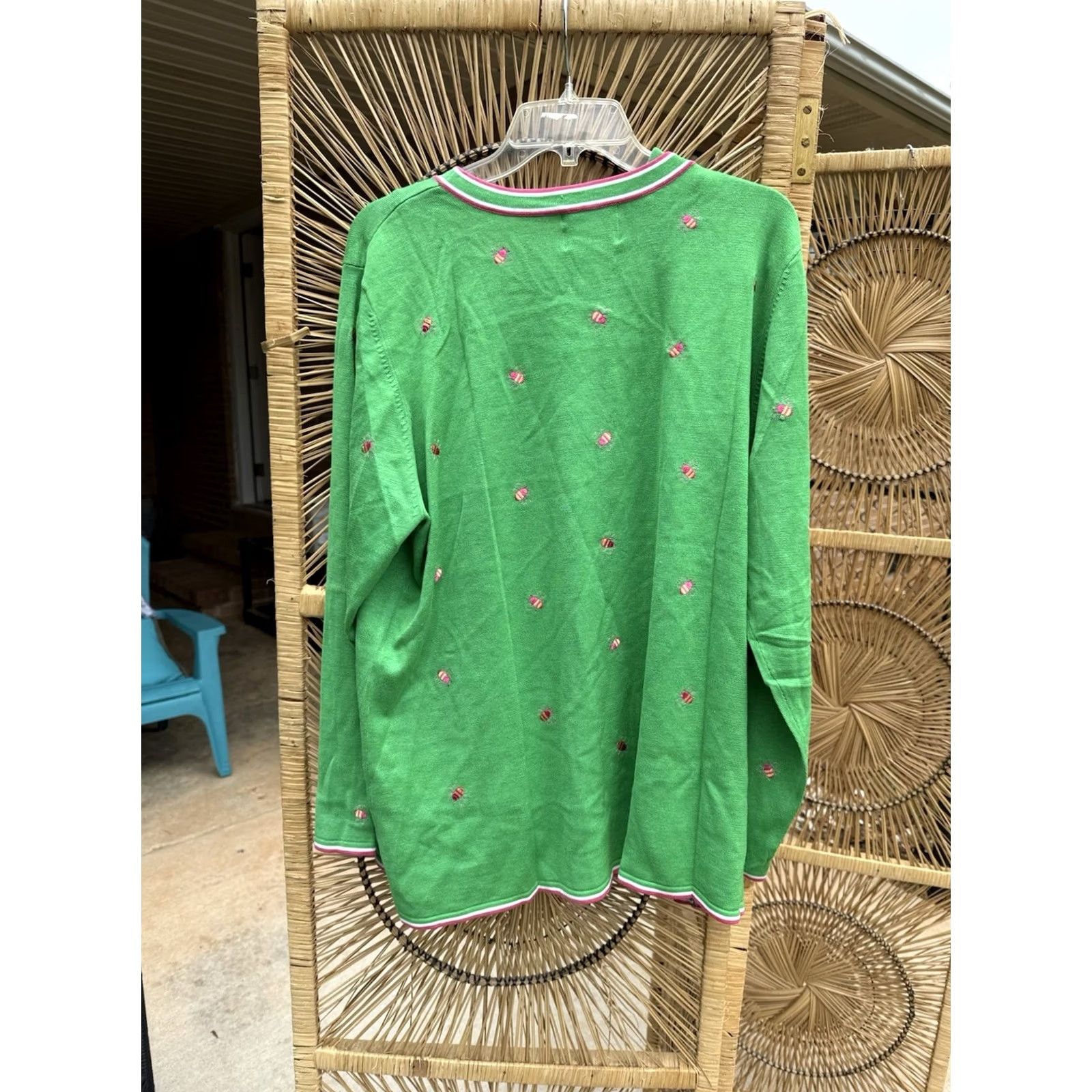 Quacker Factory VINTAGE Quacker Factory Ladies Sweater Cardigan And Tank Set Knit 1X Green Pink Bees Silk Blend Lightweight Long Sleeve Cardigan Womens Plus N/A Size XL / US 12-14 / IT 48-50 - 5 Thumbnail