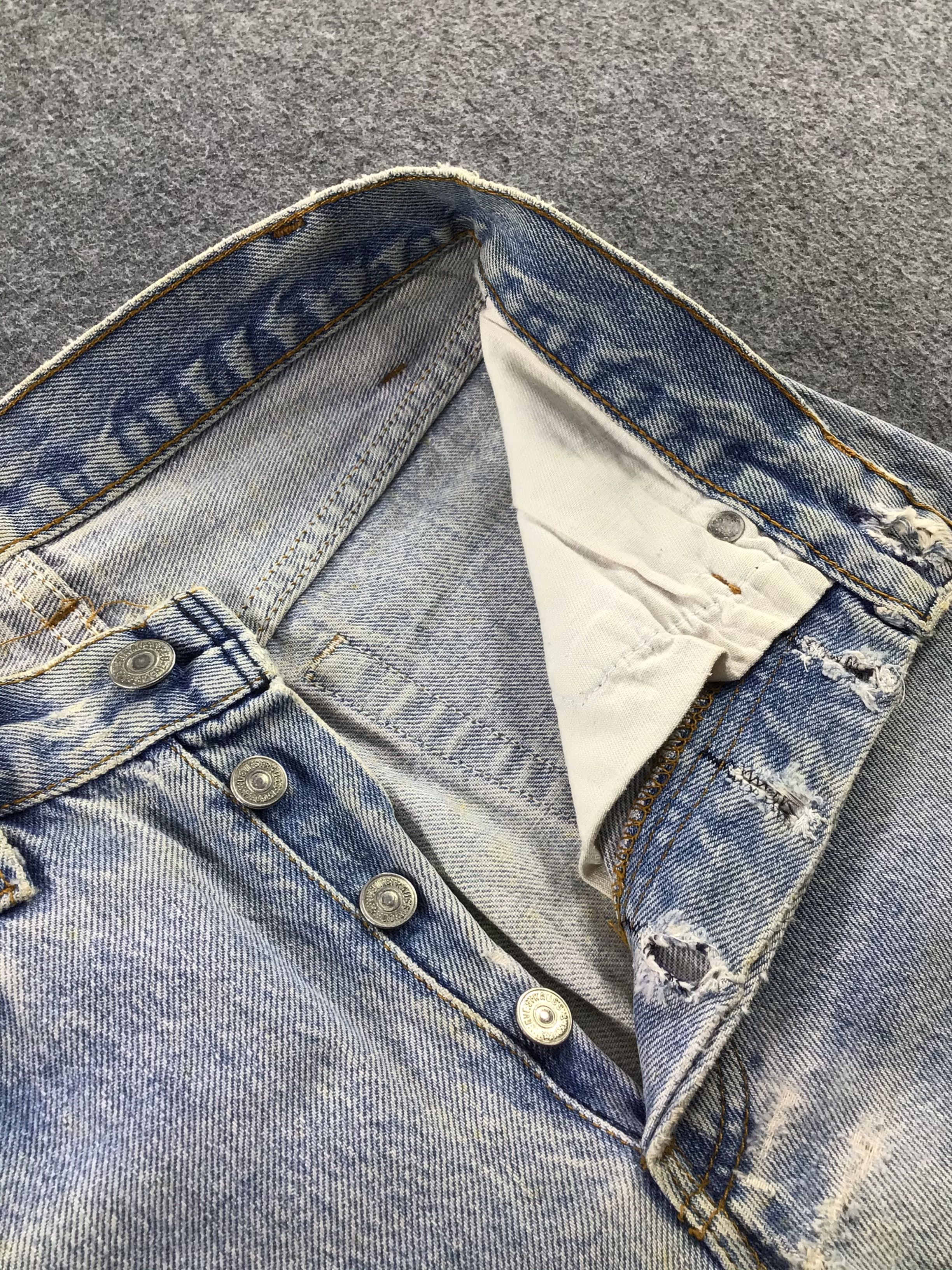 Levi's Vintage Distress 80s Levis 501 Jeans-JM628 Size US 26 / EU 42 - 8 Thumbnail