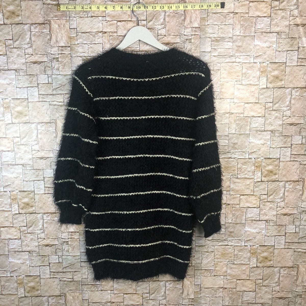 Vintage LLyabaccot Black Shag Shaggy Fur Mohair Cardigan #A30 Size M / US 6-8 / IT 42-44 - 12 Thumbnail