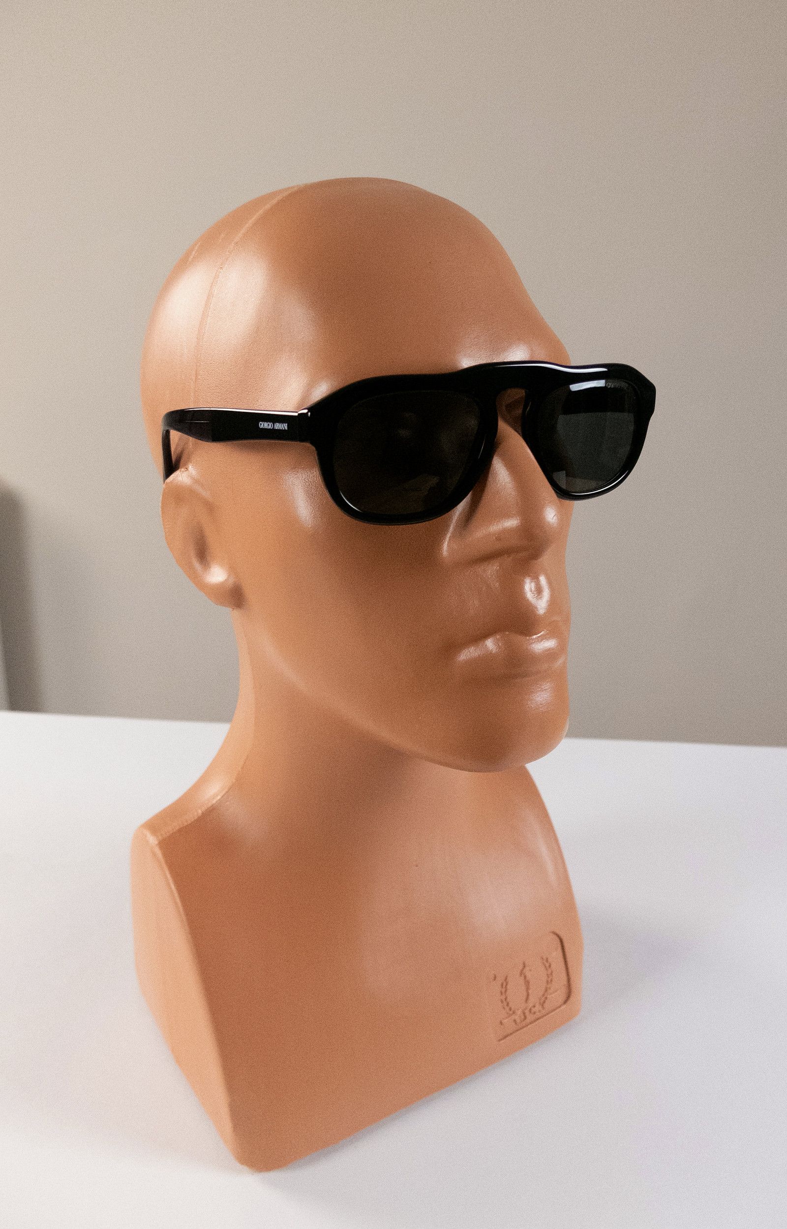 Giorgio Armani GIORGIO ARMANI black pillow shape oval sunglasses authentic Size ONE SIZE - 8 Thumbnail