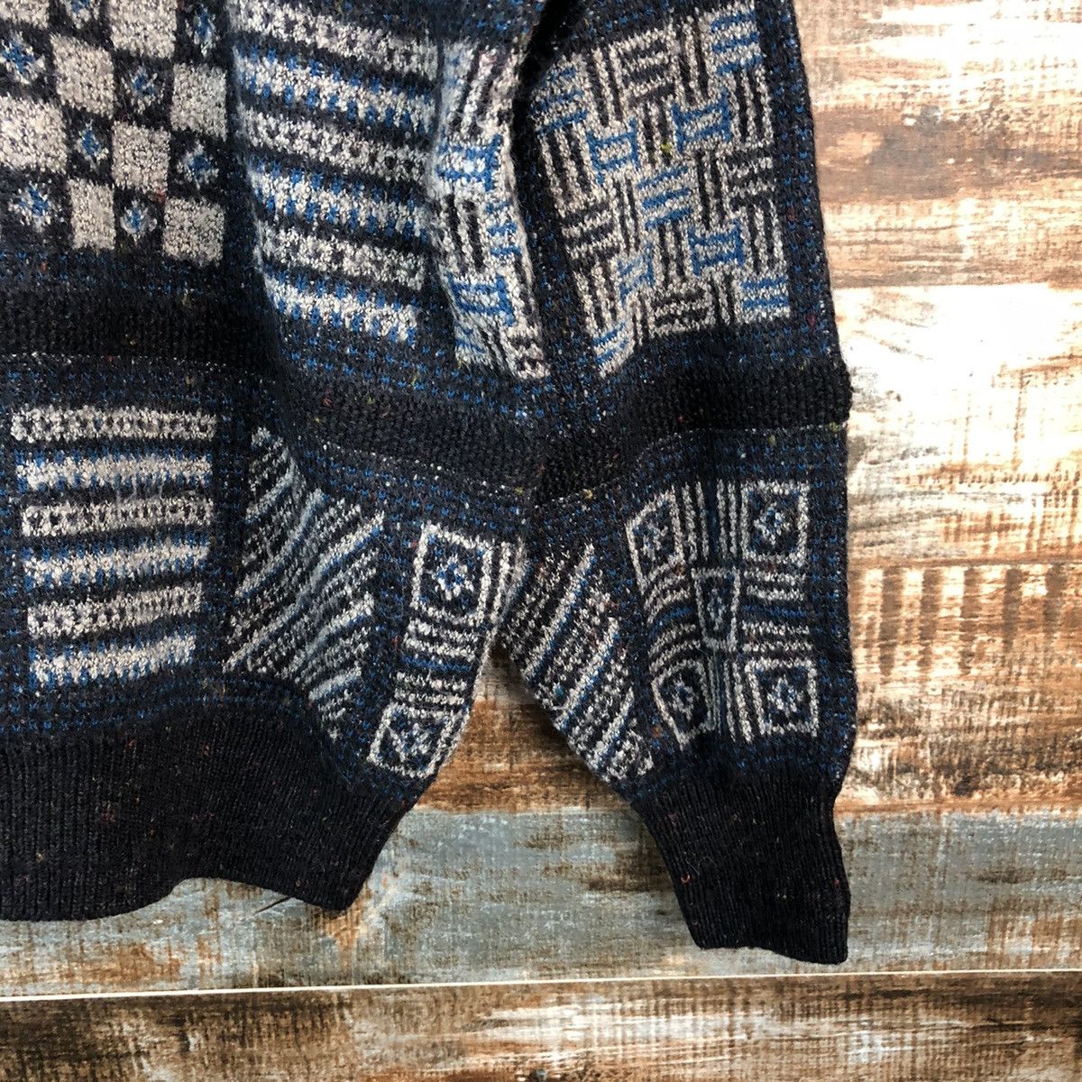 Vintage Italian vintage art Sweater Black Knitwear #A2185 Size US M / EU 48-50 / 2 - 8 Thumbnail