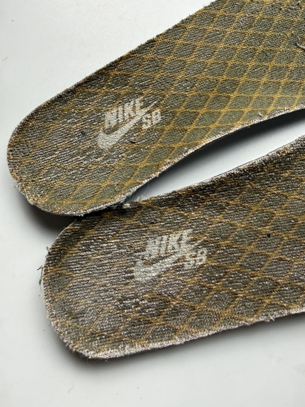 Nike × Stussy 2005 OG Nike x Stussy SB Dunk Size US 8 / EU 41 - 14 Thumbnail