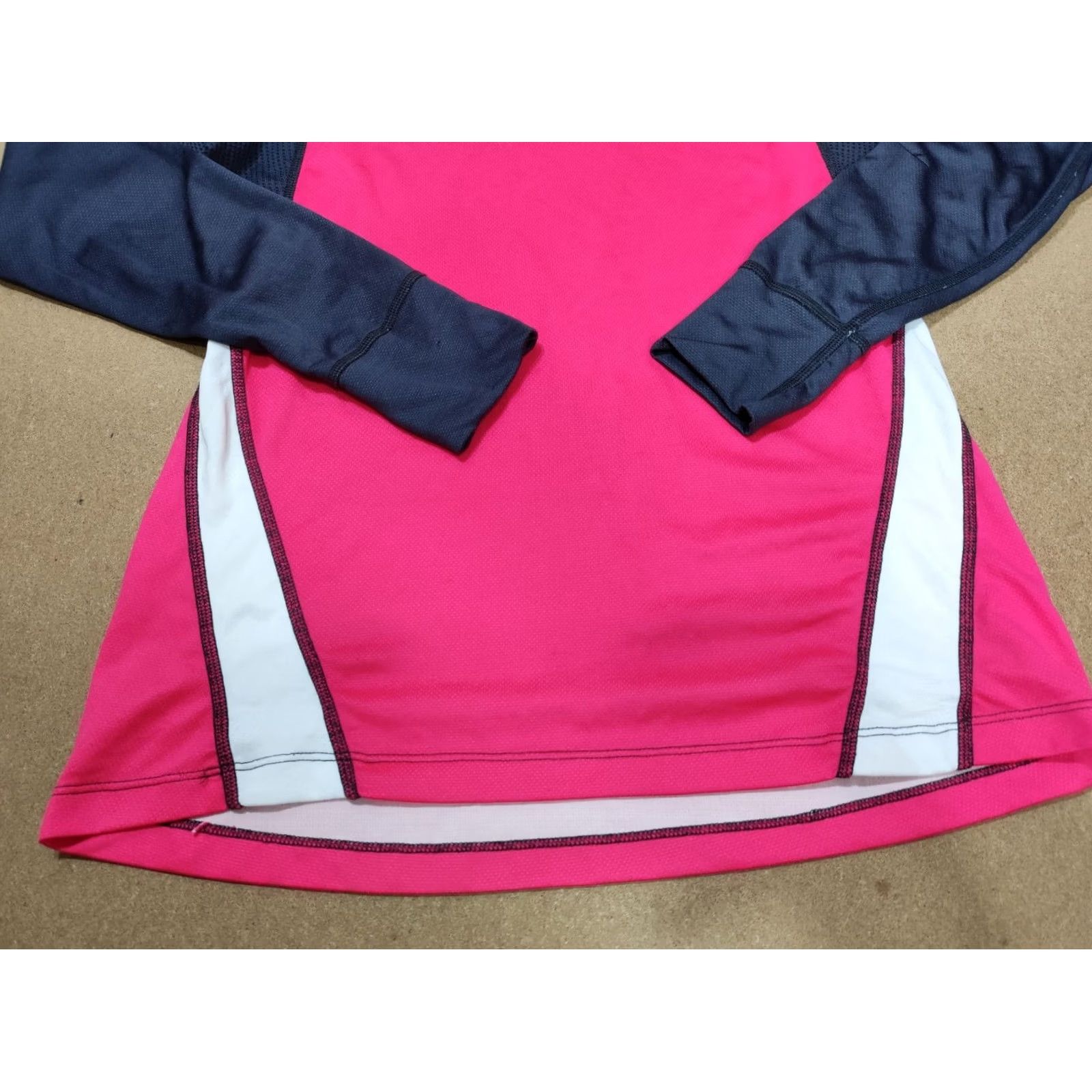 Layer 8 Bjorn Daehlie Base Layer Womens Long Sleeve T-Shirt Pink Size M Stretch Ladies Regular Shirt Capable of Moisture Wicking Quick Dry Thermal Size L / US 10 / IT 46 - 7 Thumbnail