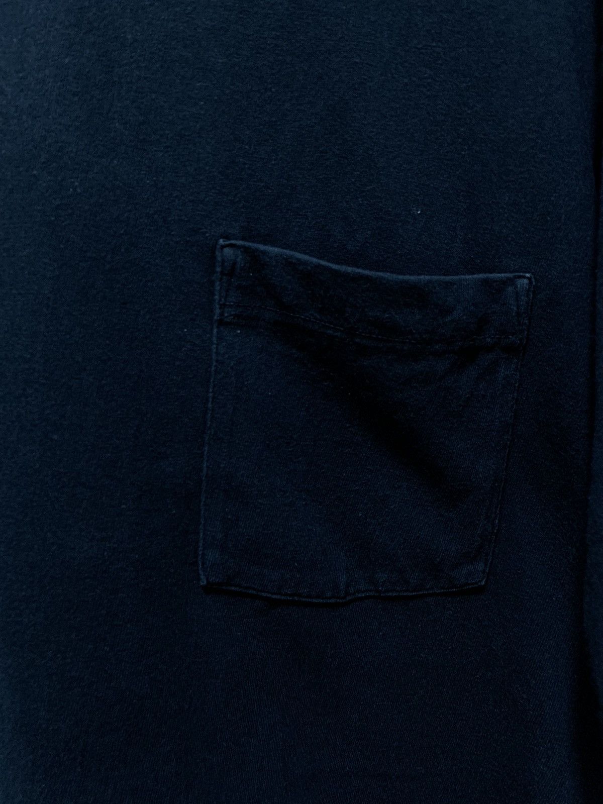 Uniqlo Uniqlo Pocket Tee Big Size Size US XL / EU 56 / 4 - 5 Thumbnail