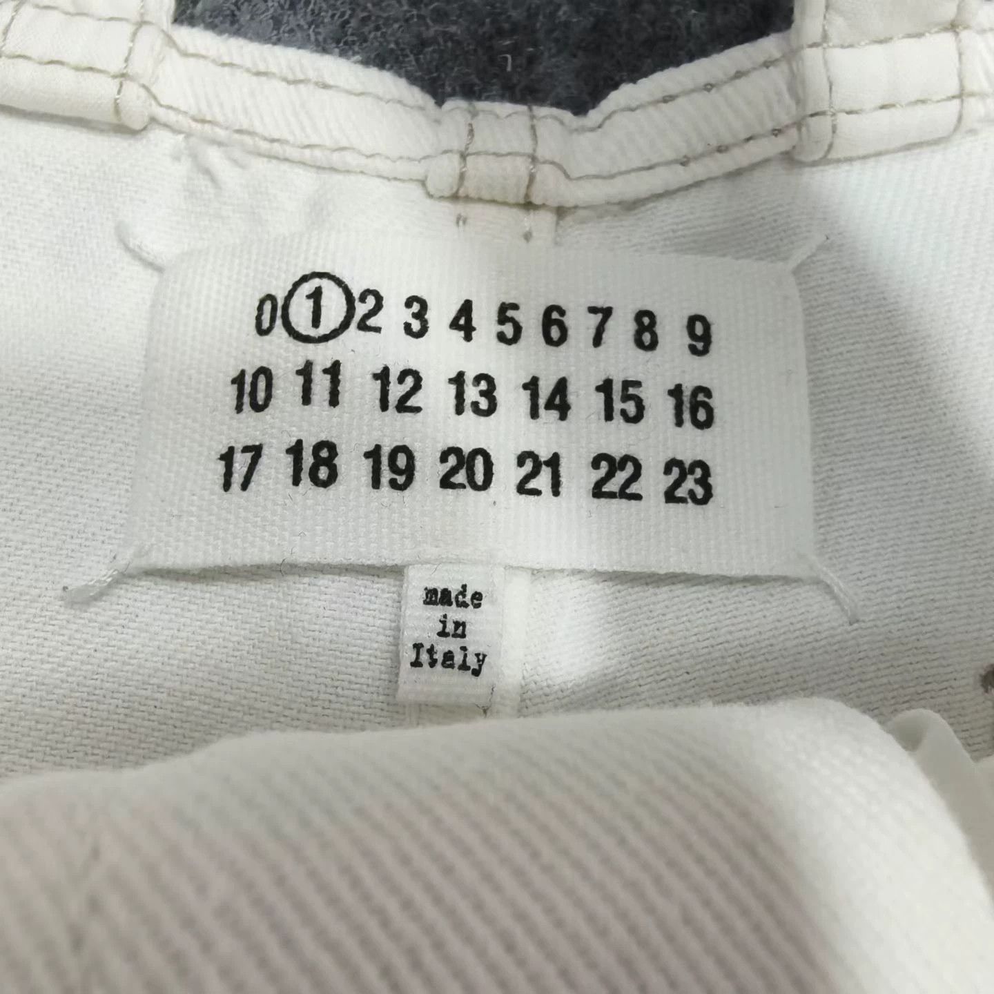 Maison Margiela Maison Margiela White Jeans with Cutouts at the Waist Size 27" / US 4 / IT 40 - 5 Thumbnail