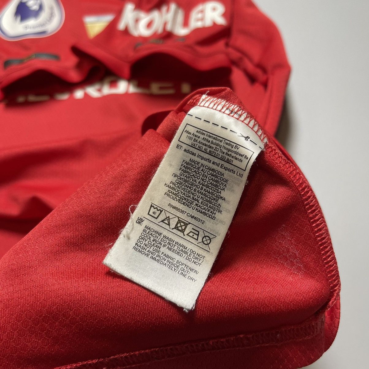 Adidas × Vintage MAN UNITED ADIDAS 2019/2020 FOOTBALL HOME JERSEY #7 BECKHAM Size US S / EU 44-46 / 1 - 16 Thumbnail