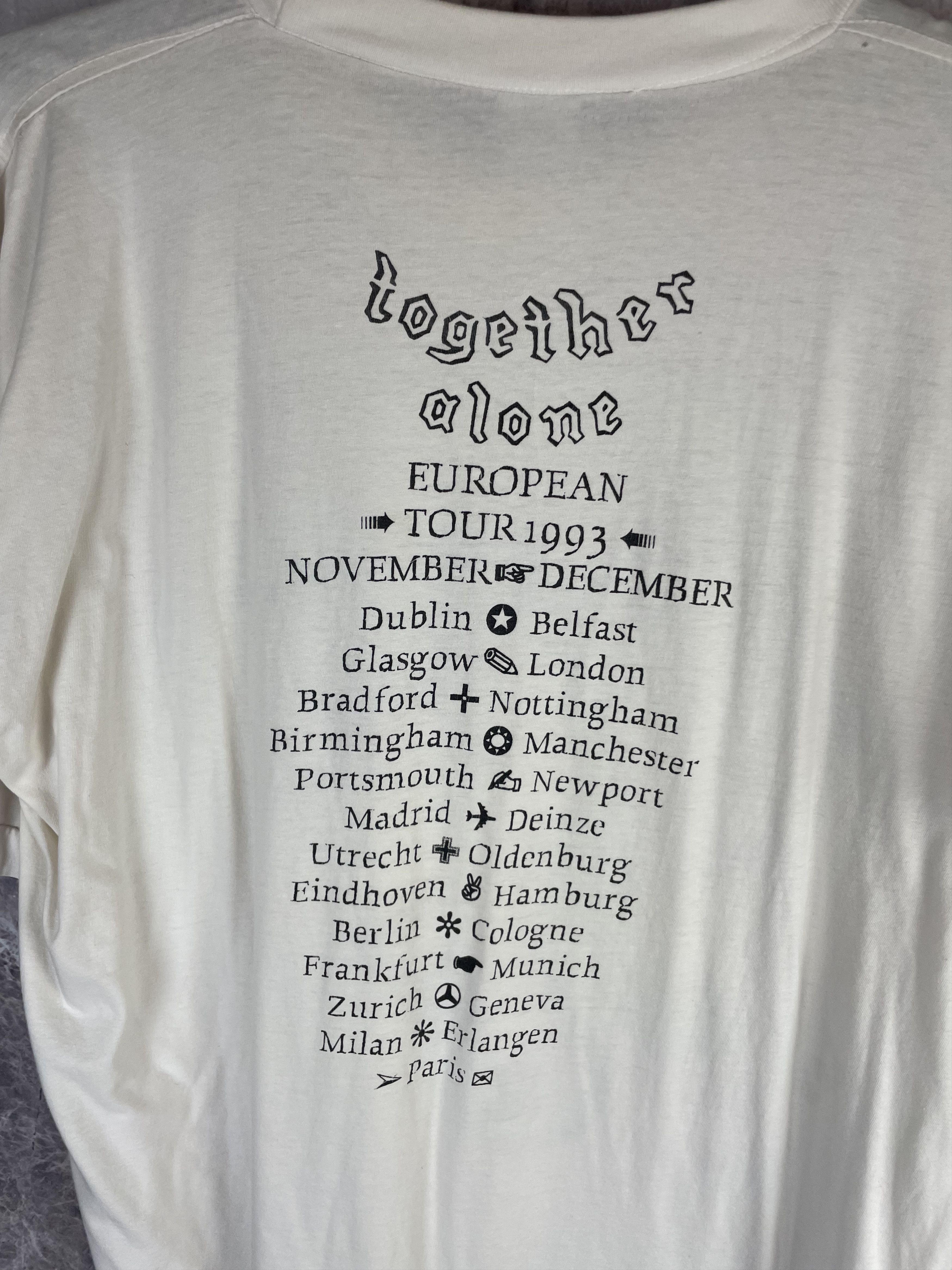 Band Tees 1993 Crowded house together alone tour T-Shirt Size US XL / EU 56 / 4 - 8 Thumbnail