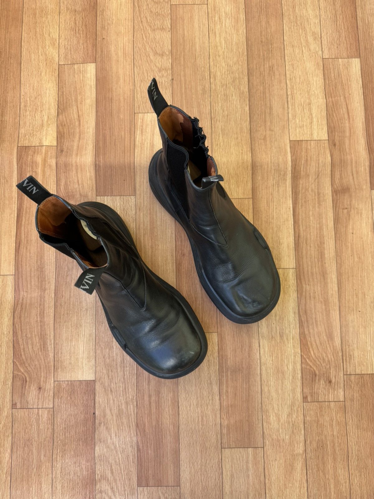 Lanvin 🕷️💥 Lanvin Bold Chelsea Boots Size US 10 / EU 43 - 4 Thumbnail