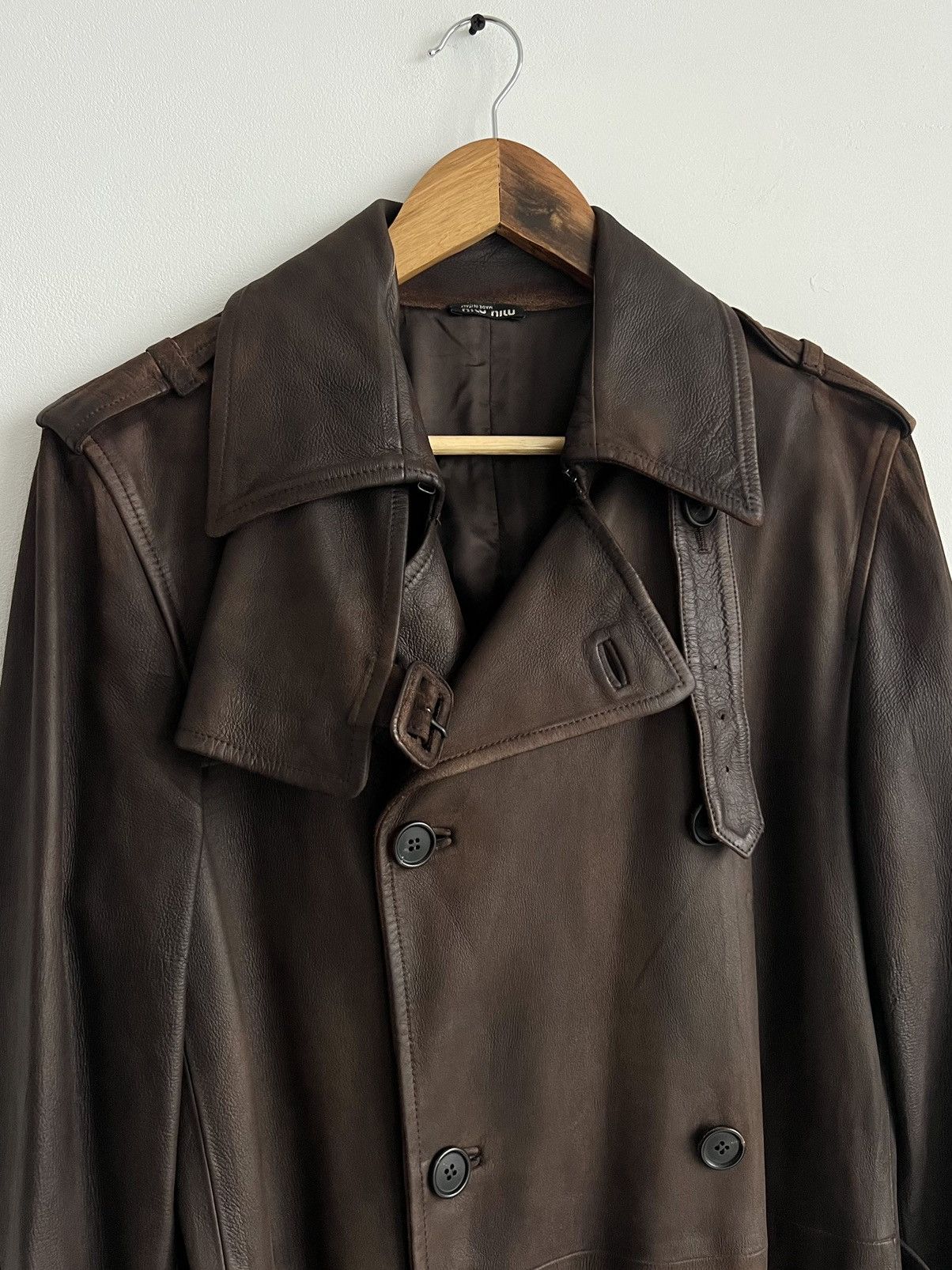 Miu Miu 🔥Archive Miu Miu FW2006 Hand Dyed Leather Trench Coat Brown Size M / US 6-8 / IT 42-44 - 4 Thumbnail