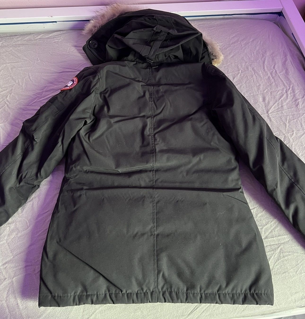 Canada Goose Montebello Parka Size M / US 6-8 / IT 42-44 - 2 Thumbnail