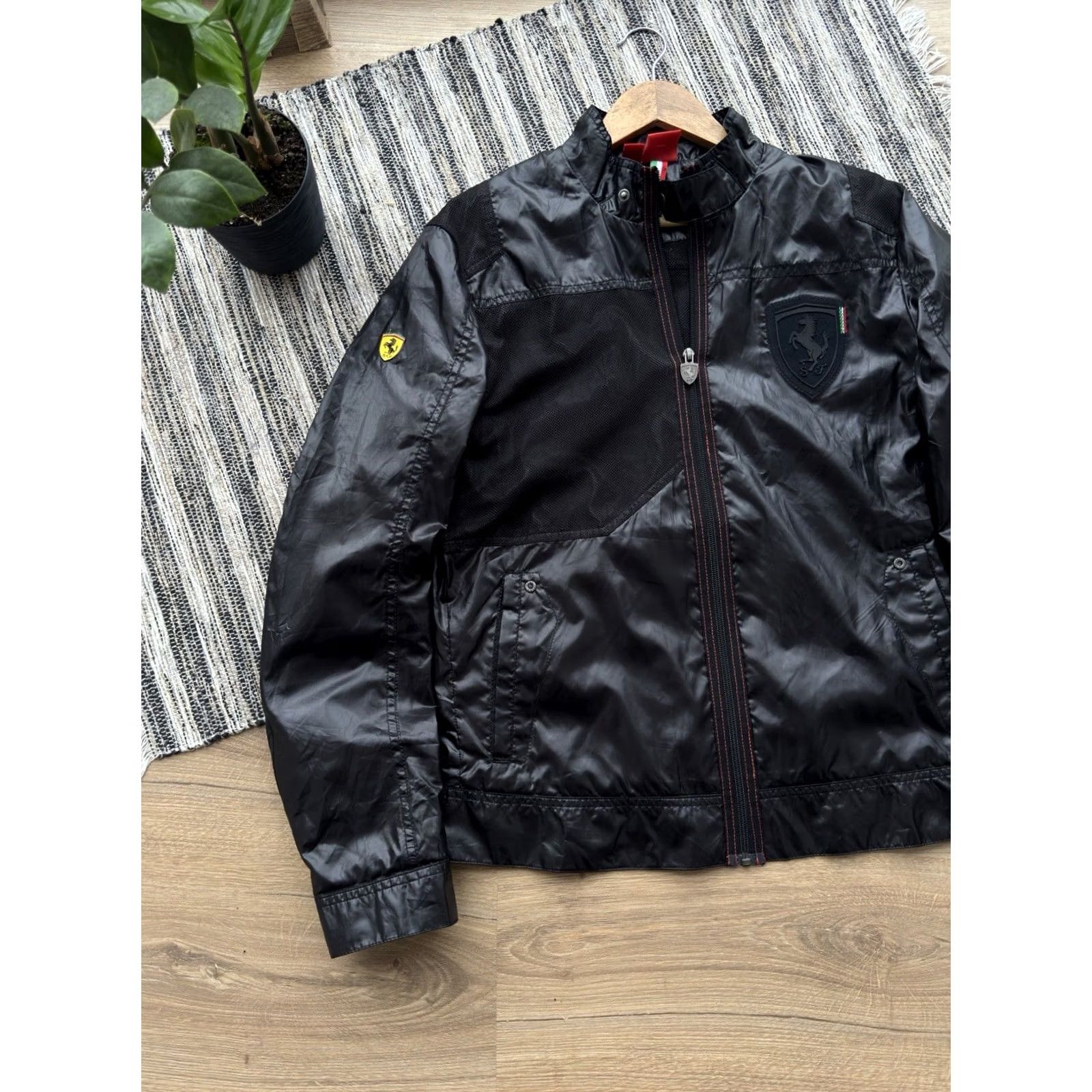 Puma VINTAGE Puma Ferrari Classic Nylon Zip Light Jacket Black M Men Size US M / EU 48-50 / 2 - 4 Thumbnail