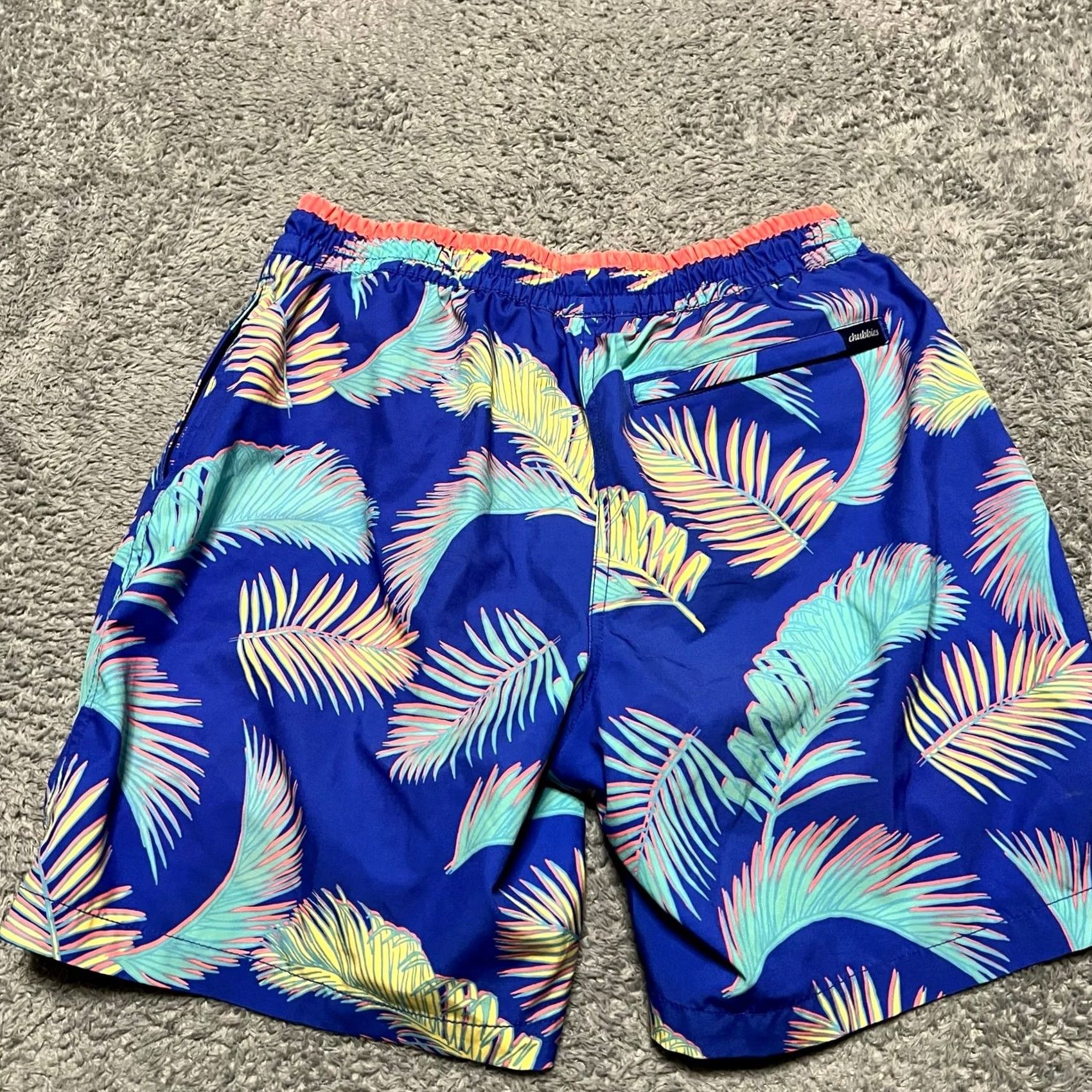 Chubbies Chubbies Shorts Mens Small Pink Green Lined Floral Hawaiian Summer 7” Swim Shirt Men S Pink Green Floral Hawaiian 7” Swim Size US 29 - 3 Thumbnail