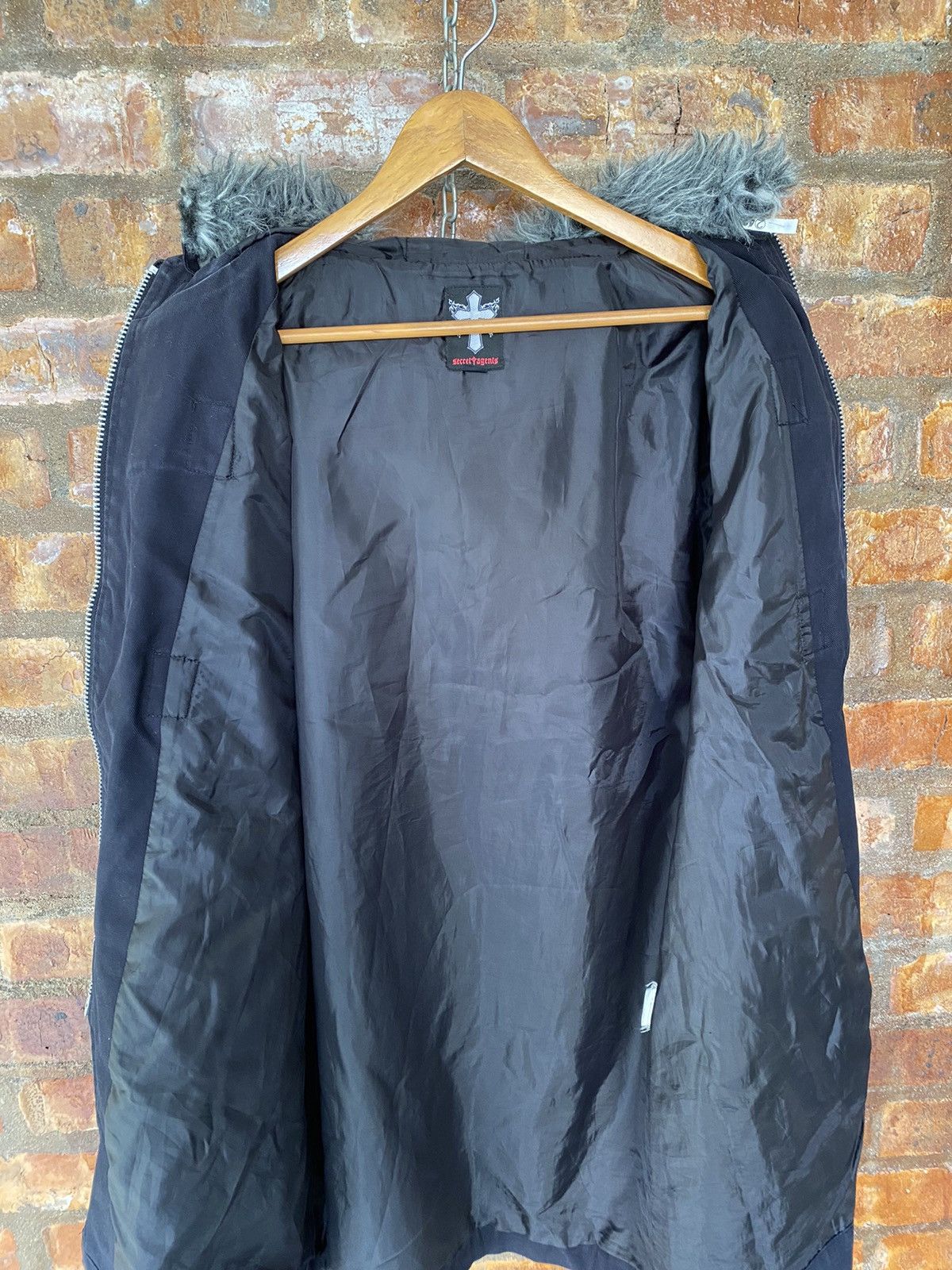Japanese Brand 1990s Secret Agents Japan Cross Bondage fur Jacket YKK Size US L / EU 52-54 / 3 - 16 Thumbnail