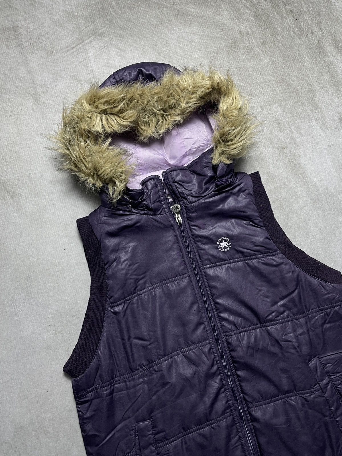 If Six Was Nine 2000’s Converse - Fur Hooded Vest Size US M / EU 48-50 / 2 - 4 Thumbnail