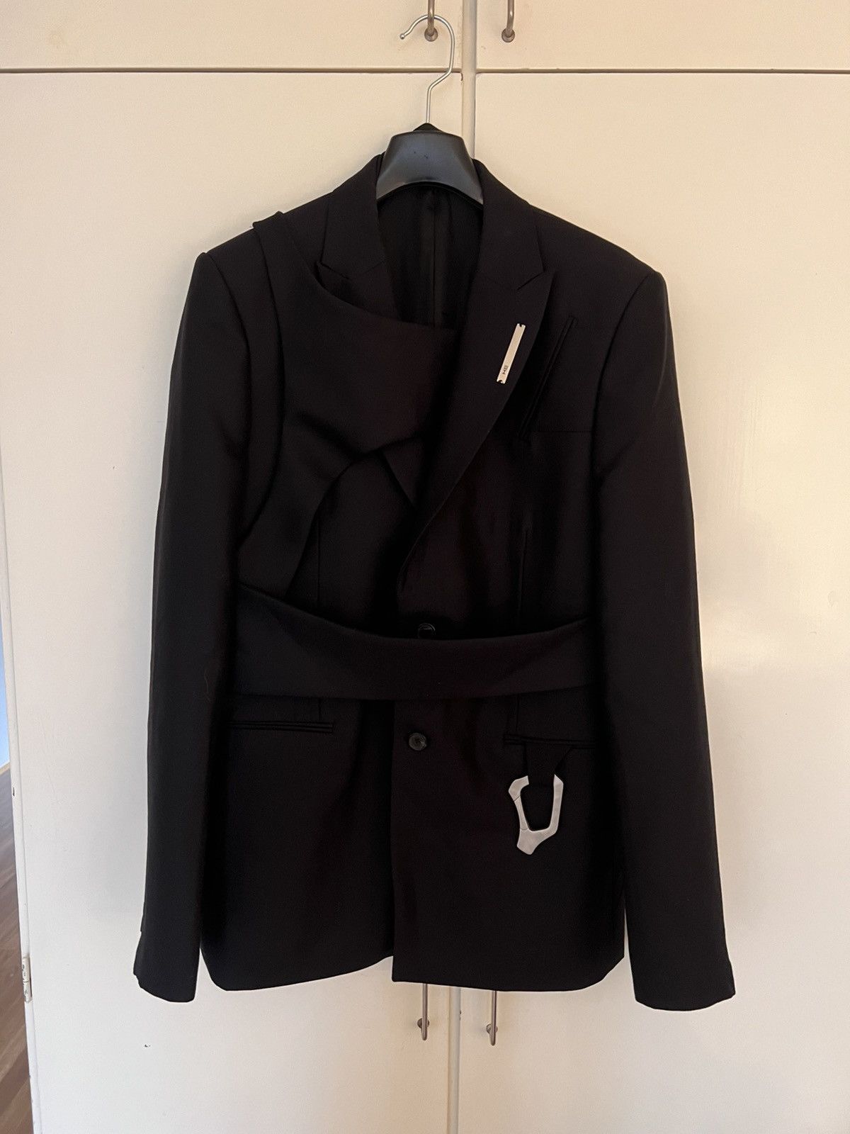 Heliot Emil HELIOT EMIL AW23 ’Connected Forms’ Wool Blazer Size 50R - 1 Thumbnail
