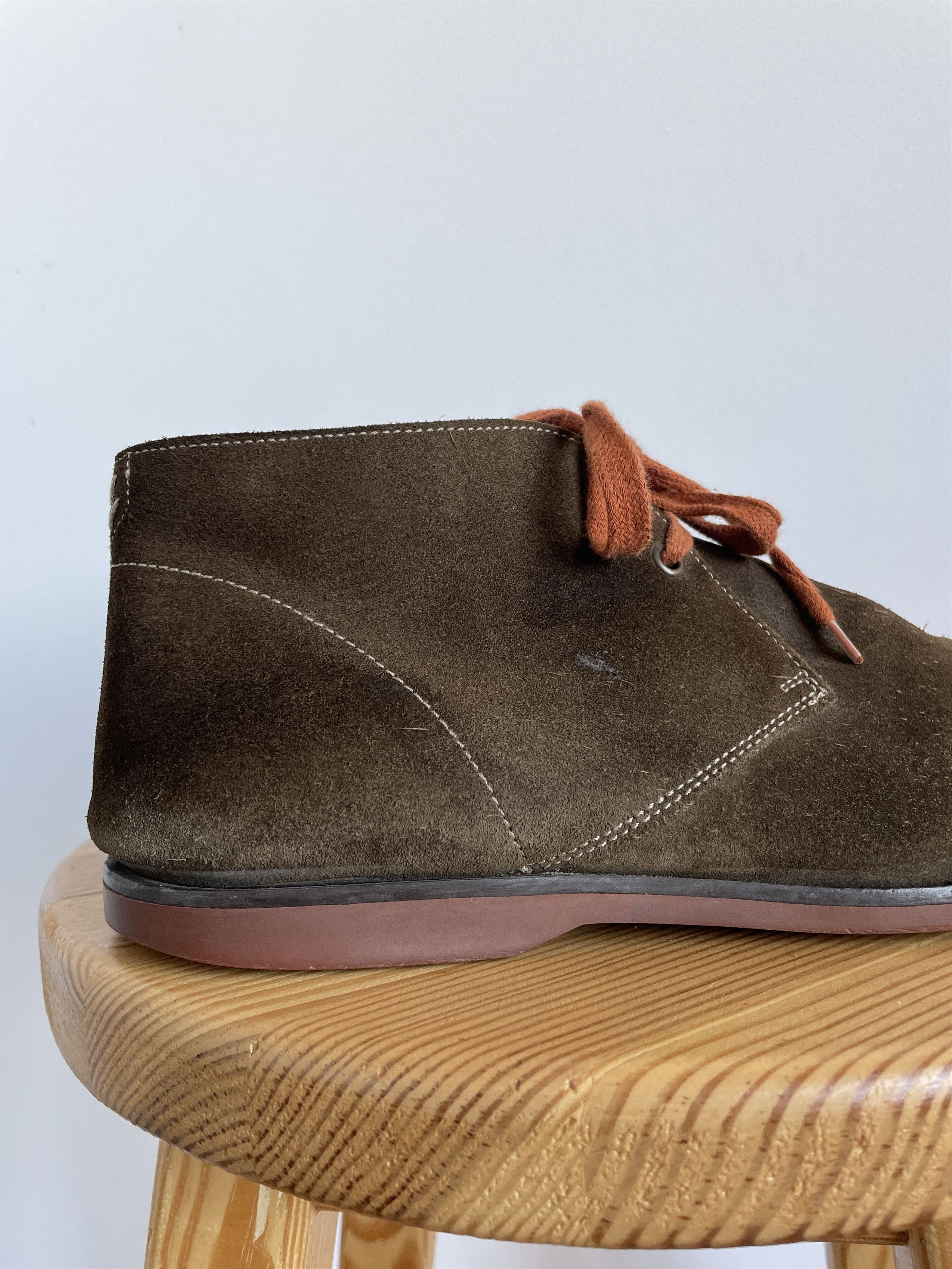 John Varvatos John Varvatos Suede Brown Chukka Boots Size US 9 Size US 9 / EU 42 - 3 Thumbnail