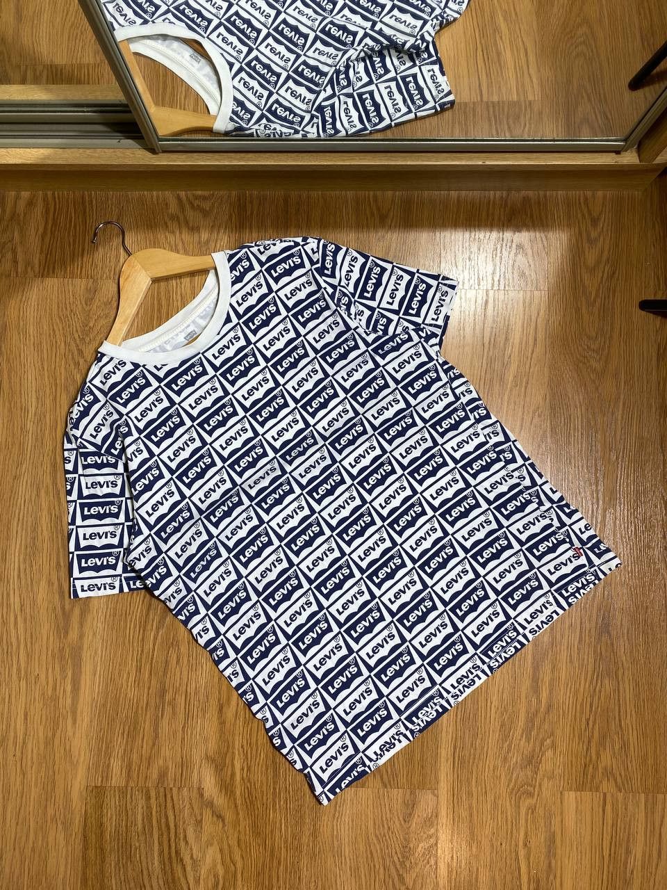 Levi's × Levi's Vintage Clothing Rare! Vintage 1980’s Levis Boxy T Shirt Size US M / EU 48-50 / 2 - 3 Thumbnail