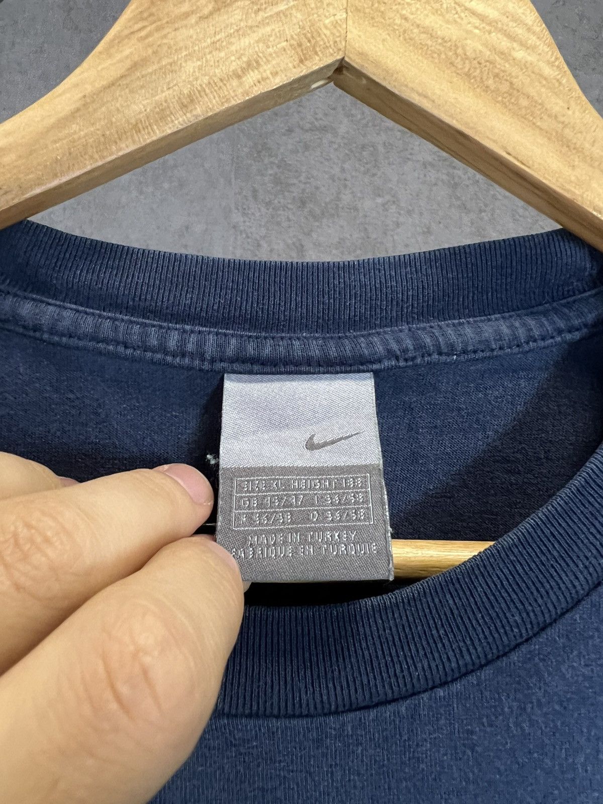 Nike × Vintage Nike Football swoosh big center logo tee Size US XL / EU 56 / 4 - 4 Thumbnail