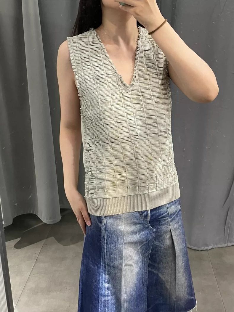 Maison Margiela Maison Margiela Cowhide stitching vest Size S / US 4 / IT 40 - 1 Thumbnail