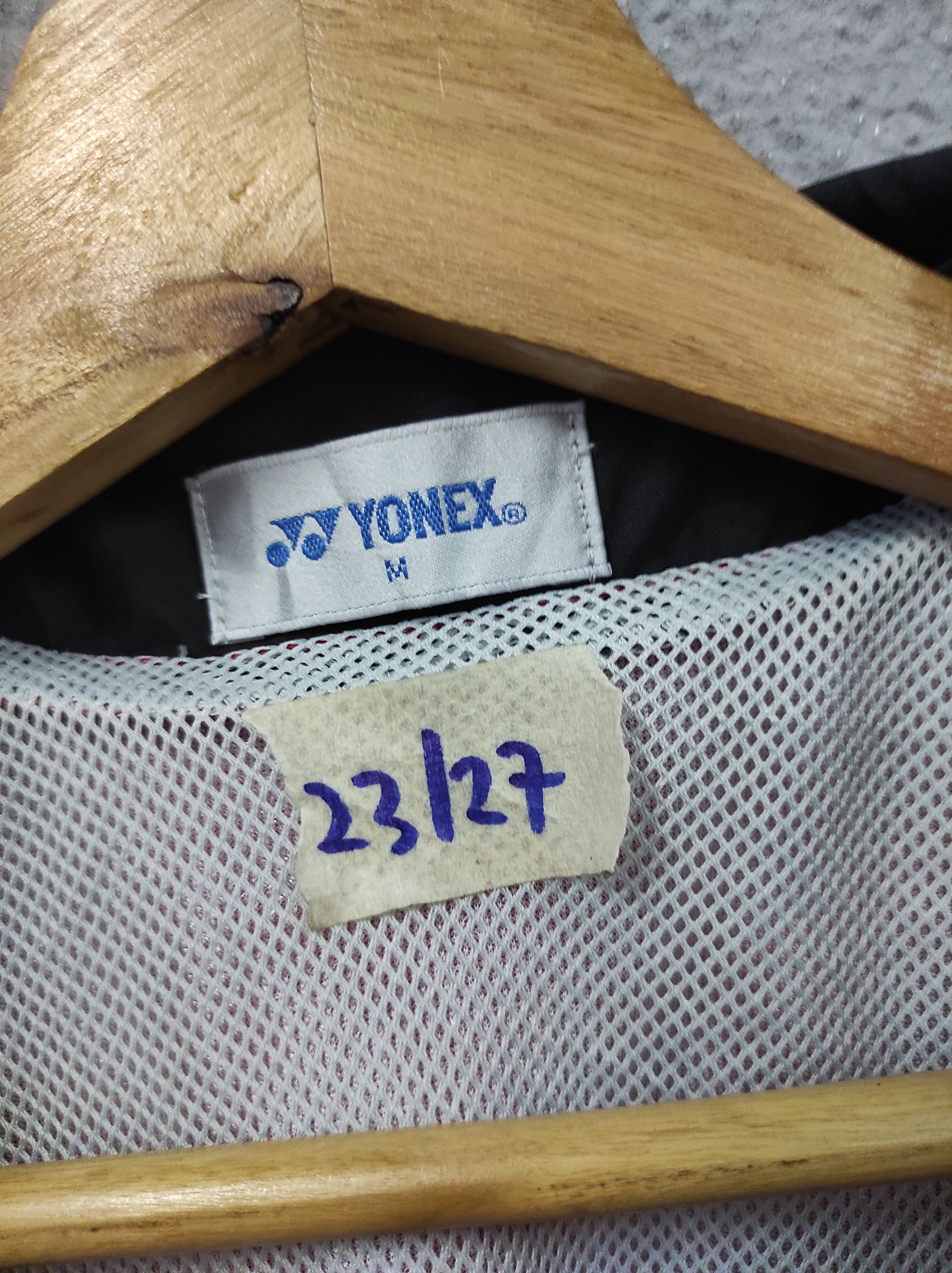 Japanese Brand YONEX SMALL LOGO LIGHT JACKET Size US M / EU 48-50 / 2 - 10 Thumbnail