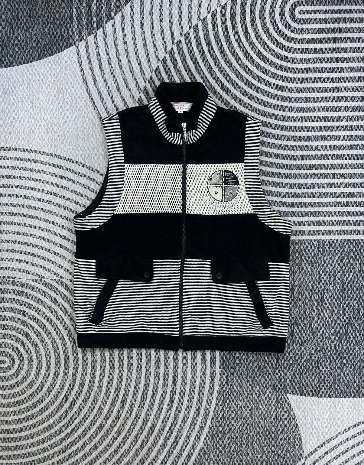 Japanese Brand Vintage Monterey & Camel Retro Style Zipper Vest Size US M / EU 48-50 / 2 - 1 Thumbnail