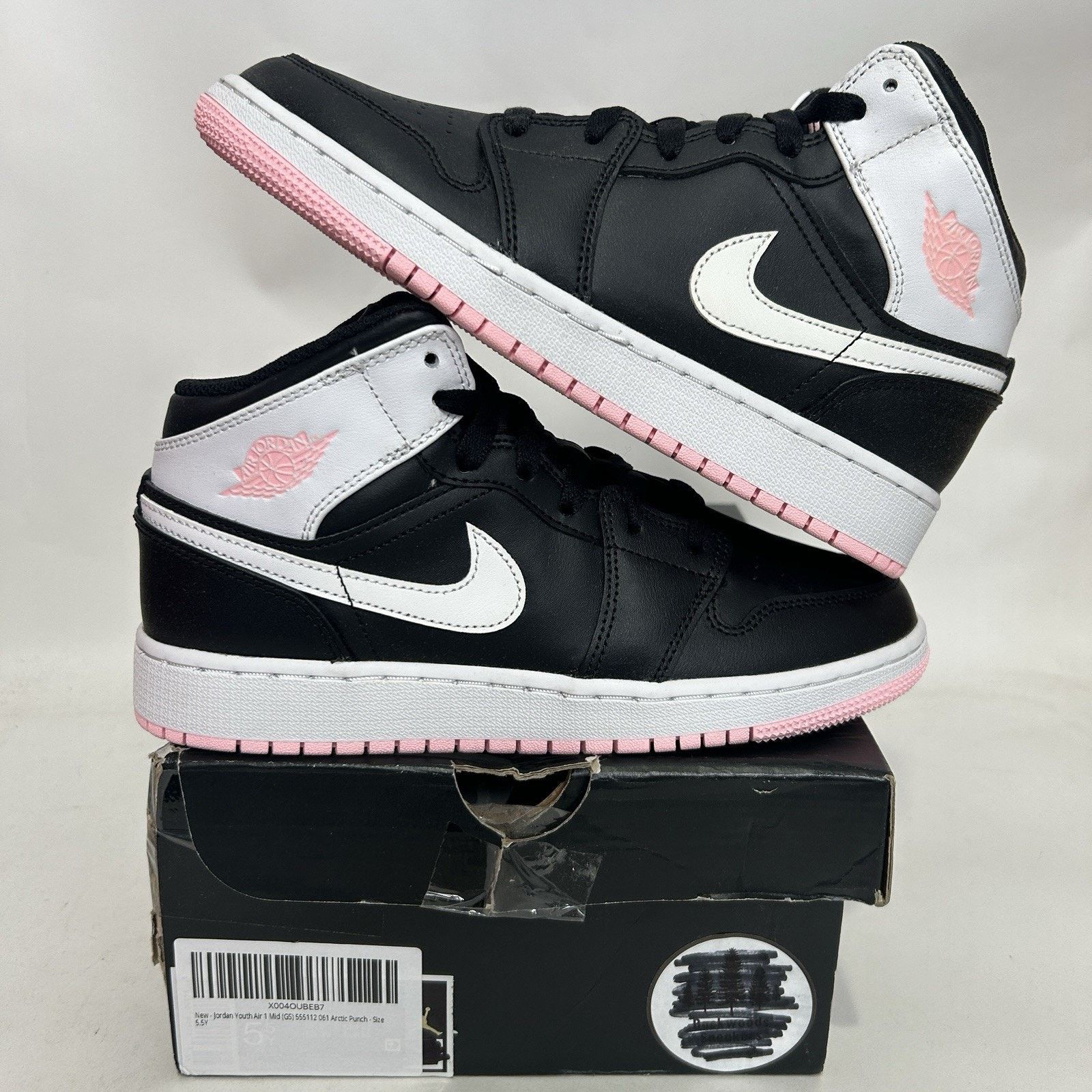Jordan Brand Nike Air Jordan 1 Mid Retro GS “Arctic Punch/White Pink" Size US 7 / IT 37 - 1 Thumbnail