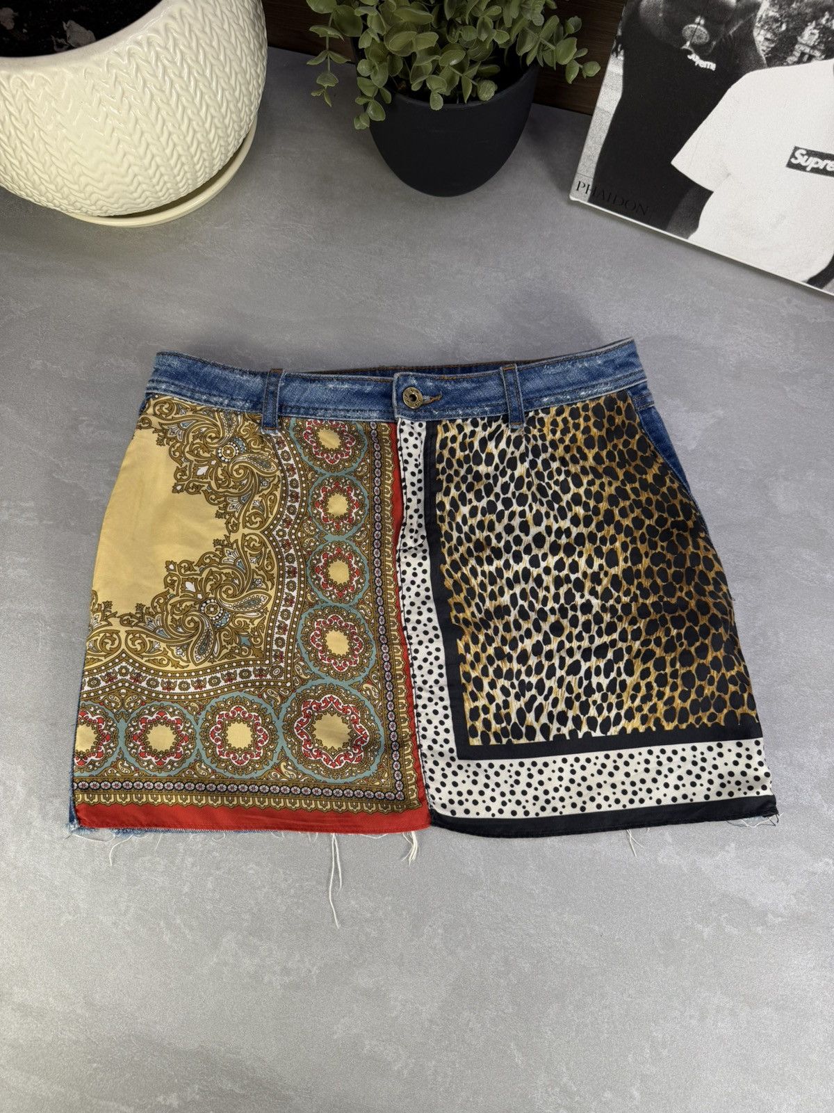 Dolce & Gabbana Dolce & Gabbana Patchwork Skirt Silk Denim Leopard Print Size 26" / US 2 / IT 38 - 1 Thumbnail