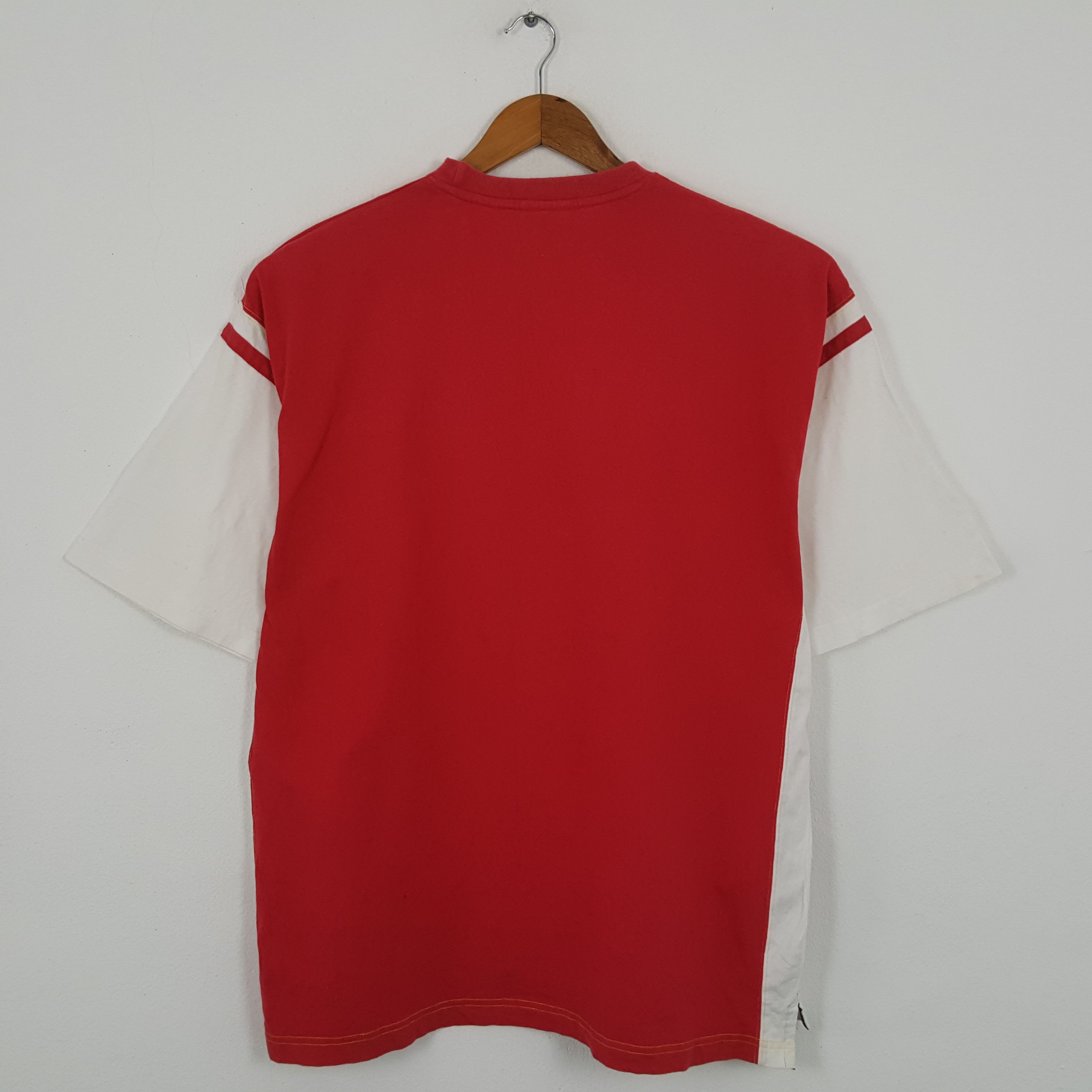 Fubu × Vintage Vintage FUBU SPORTS 05 Sportswear American Style T-Shirts Size US XL / EU 56 / 4 - 3 Thumbnail