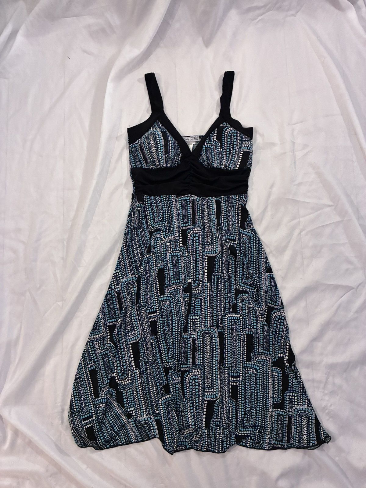 Other Body Central Geometric V Neck Empire Waist Midi Dress Size S / US 4 / IT 40 - 3 Thumbnail