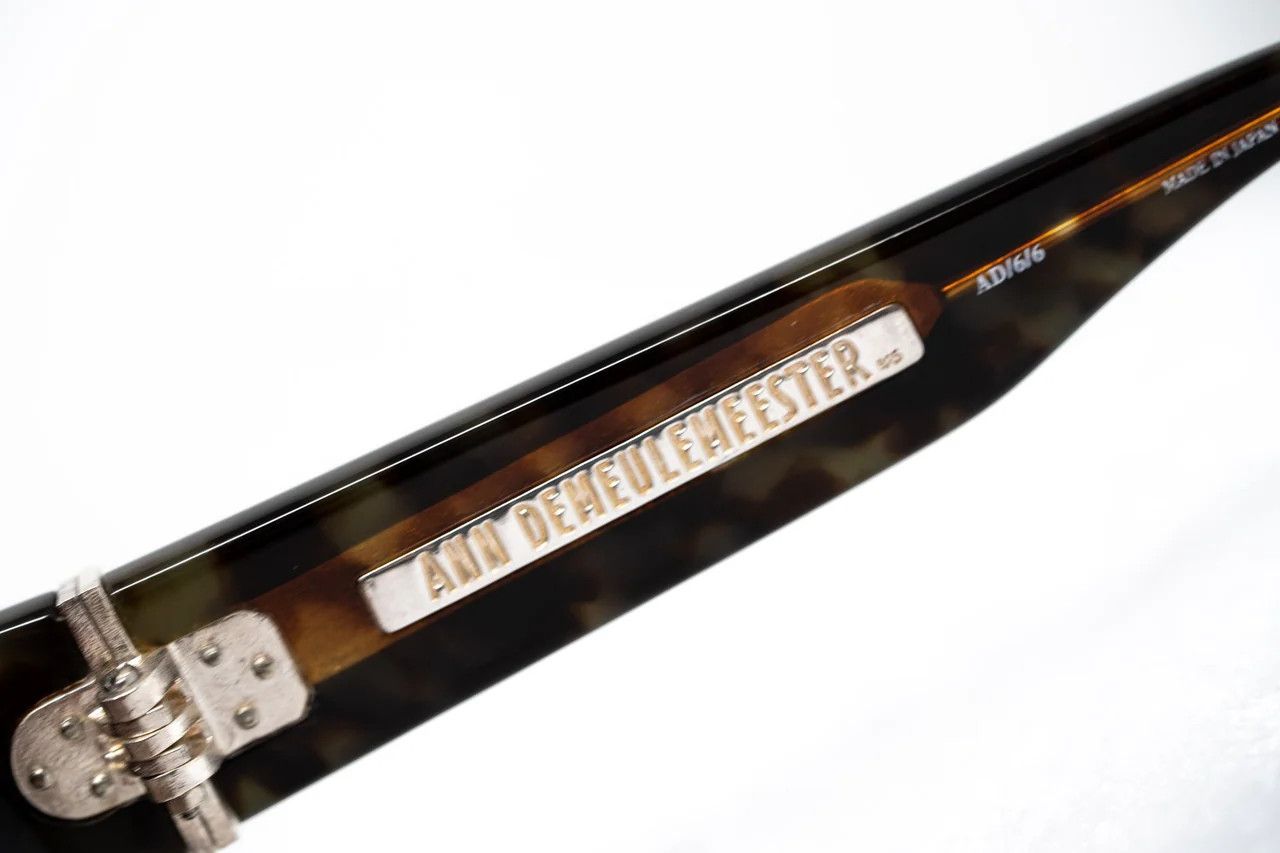 Ann Demeulemeester Ann Demeulemeester Sunglasses Oversized Black and Brown Size ONE SIZE - 8 Thumbnail