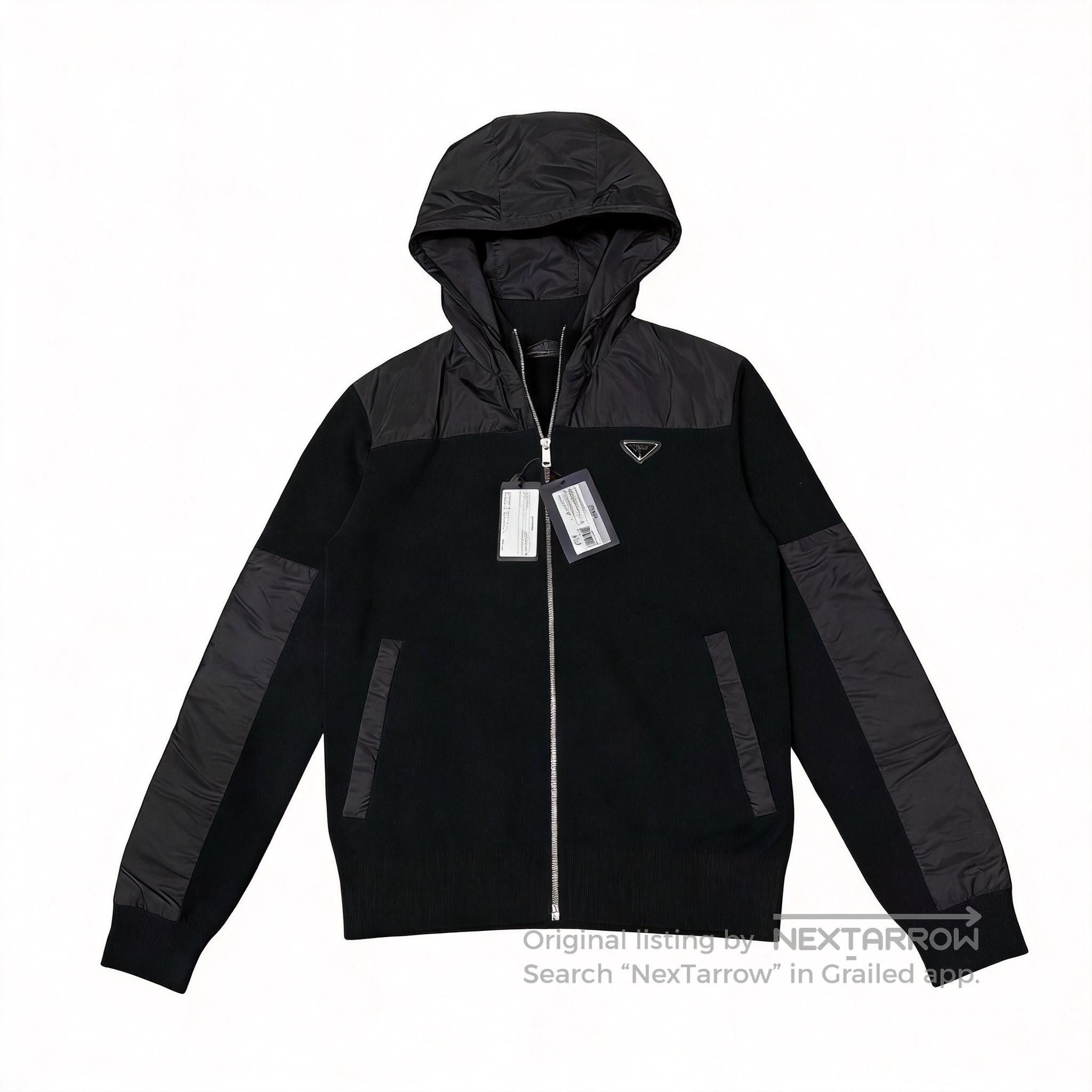 Designer × Luxury × Prada Prada SGV730 Black Nylon Zip GORE-TEX