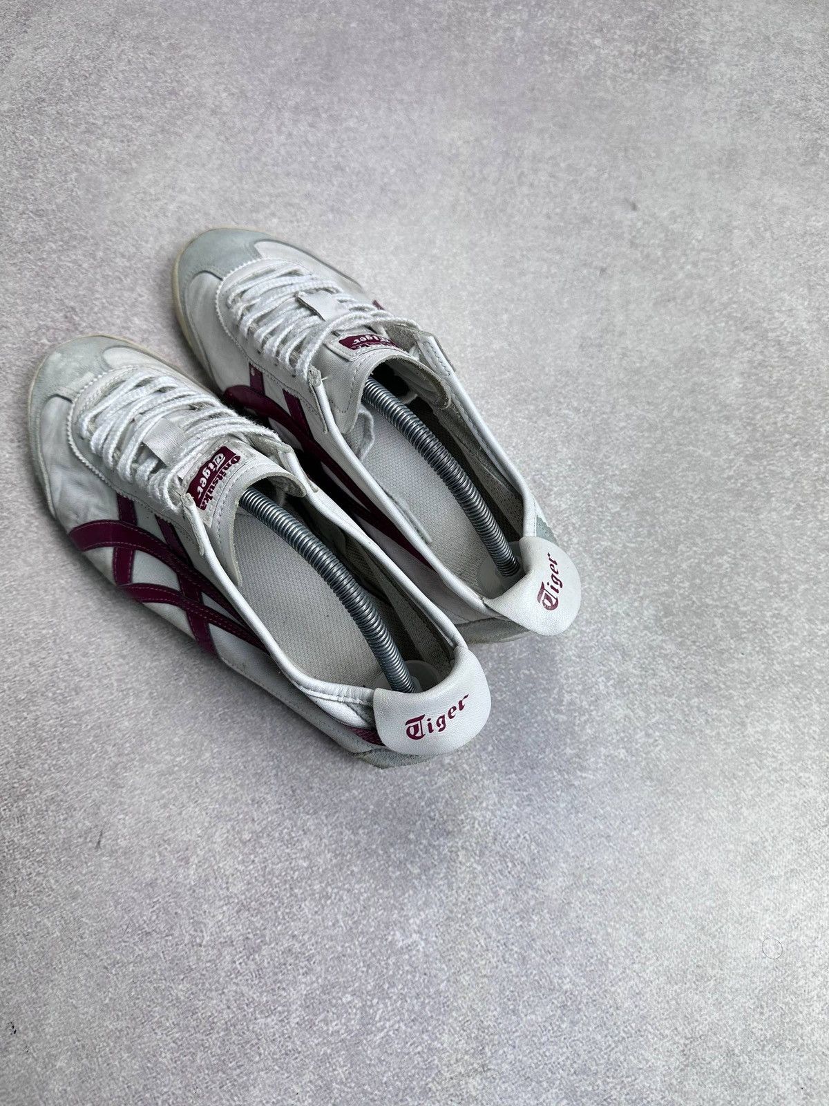 Asics Vintage Asics Onitsuka Tiger Mexico 66 Low Leather Sneakers Size US 11 / EU 44 - 6 Thumbnail