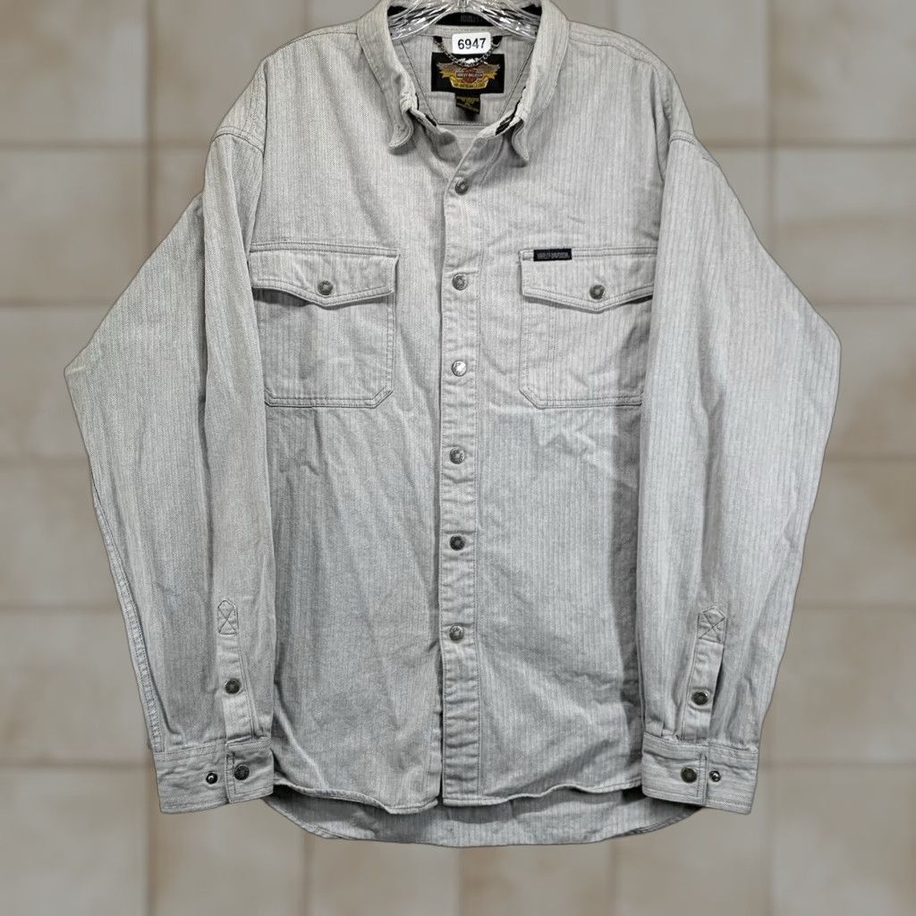 Harley Davidson VINTAGE Harley-Davidson Men’s XL Button-Up Shirt Casual Biker Motorcycle Short Sleeve Gray Cotton Size US XL / EU 56 / 4 - 1 Thumbnail