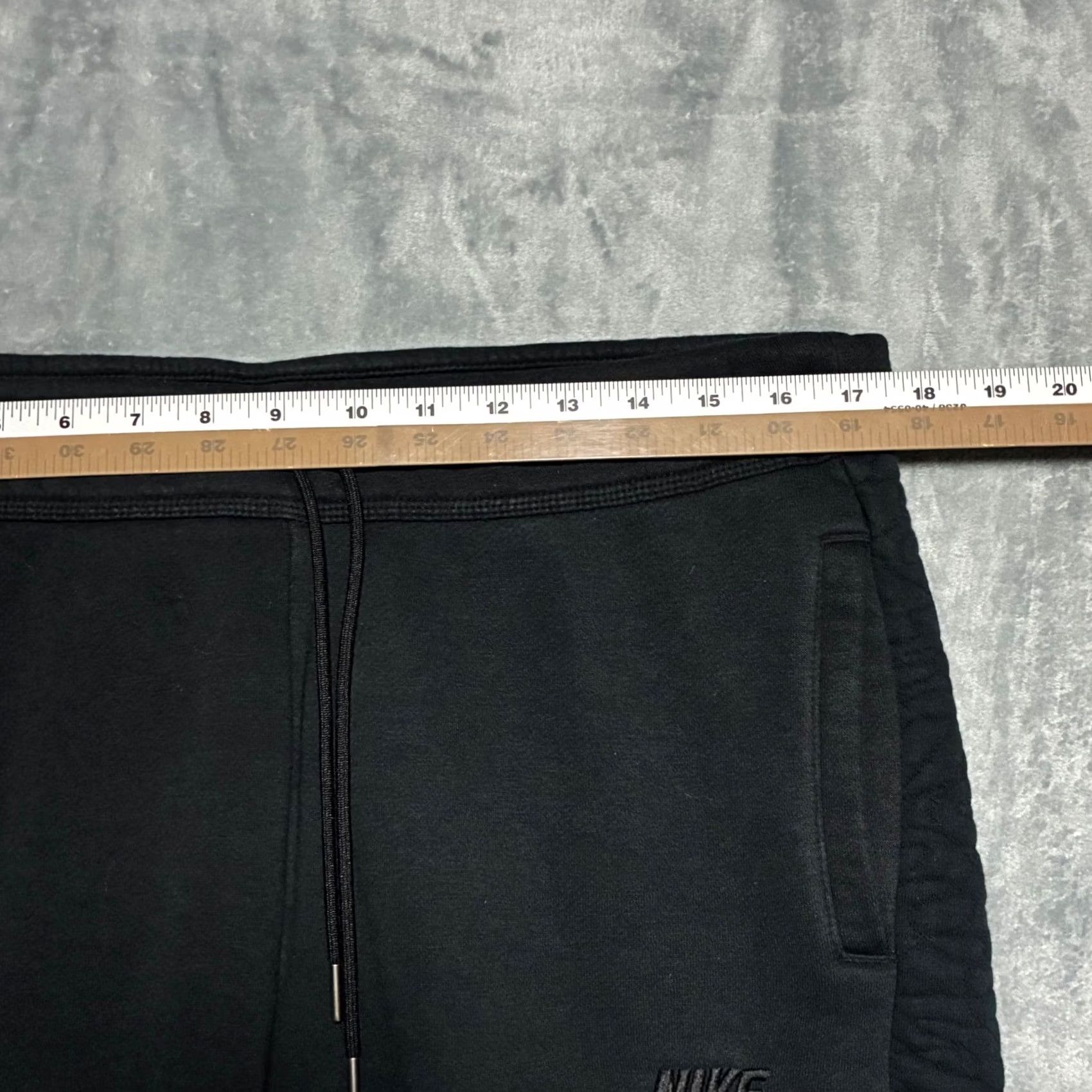 Nike Nike Tapered Textured Side Stripe Fleece Jogger Sweatpants Mens XL Black Size US 36 / EU 52 - 7 Thumbnail