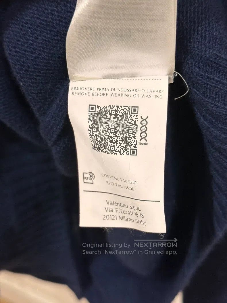 Valentino Valentino Long-sleeved knitwear Size M / US 6-8 / IT 42-44 - 5 Thumbnail